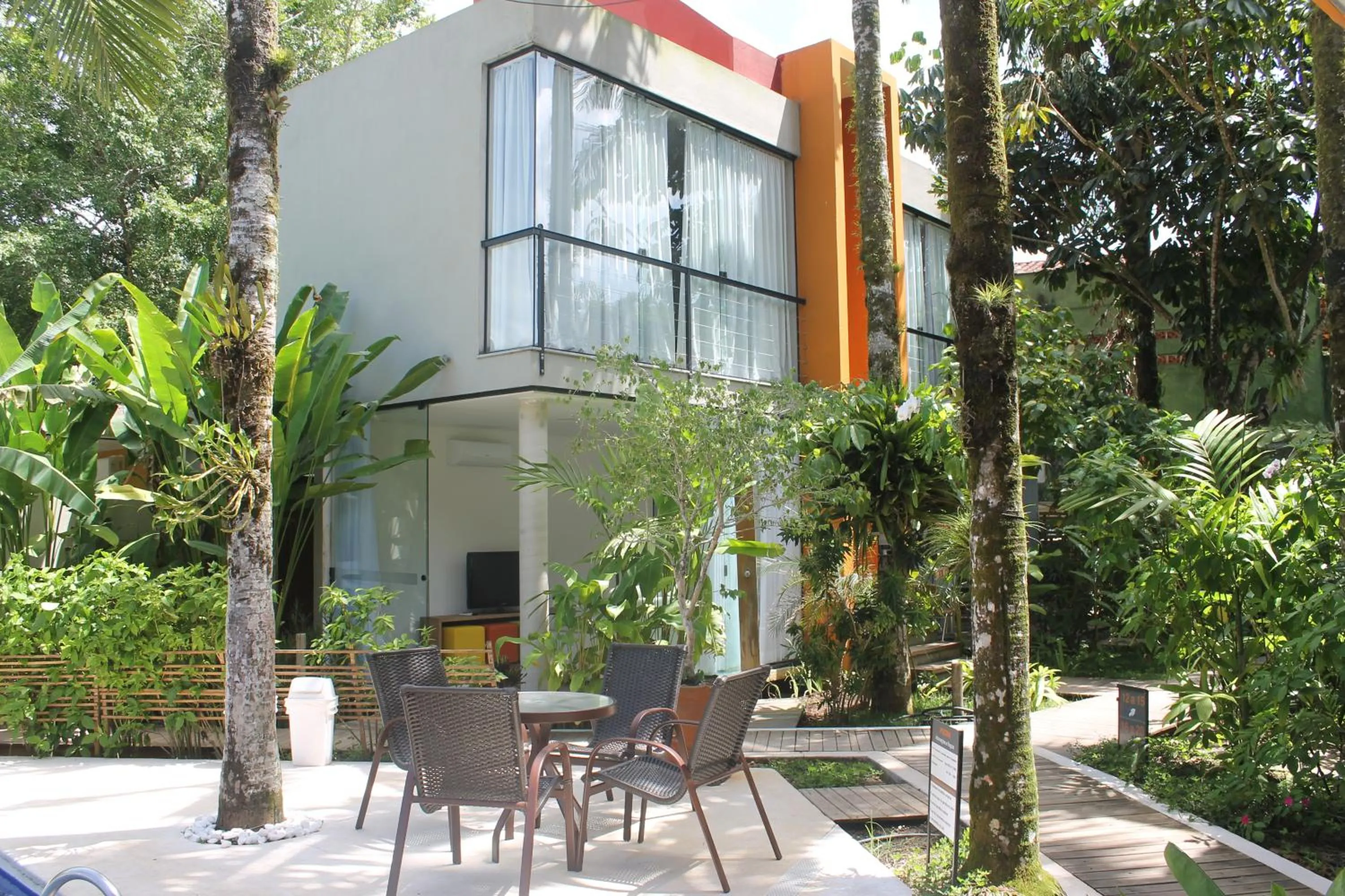 Property building in Pousada Armação de Camburi