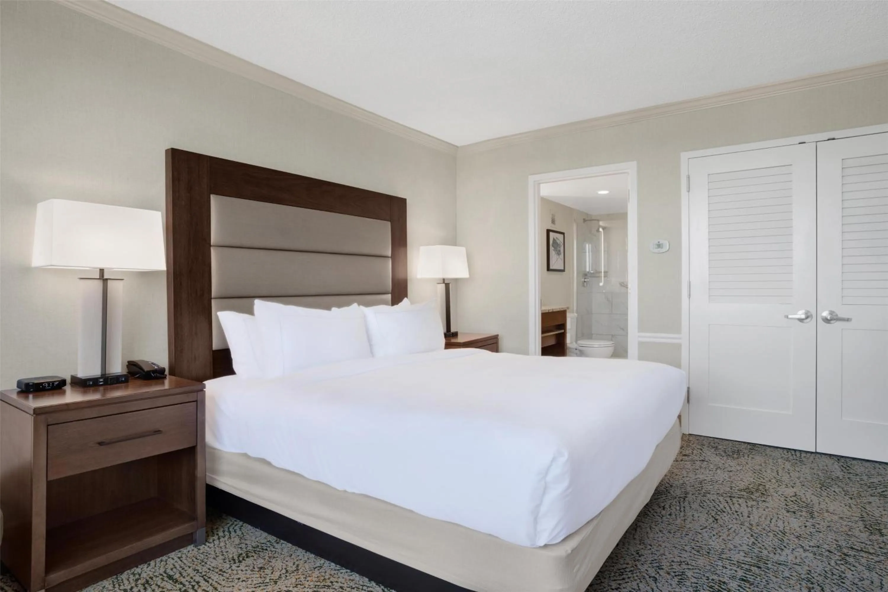 Bed in Hilton Arlington National Landing