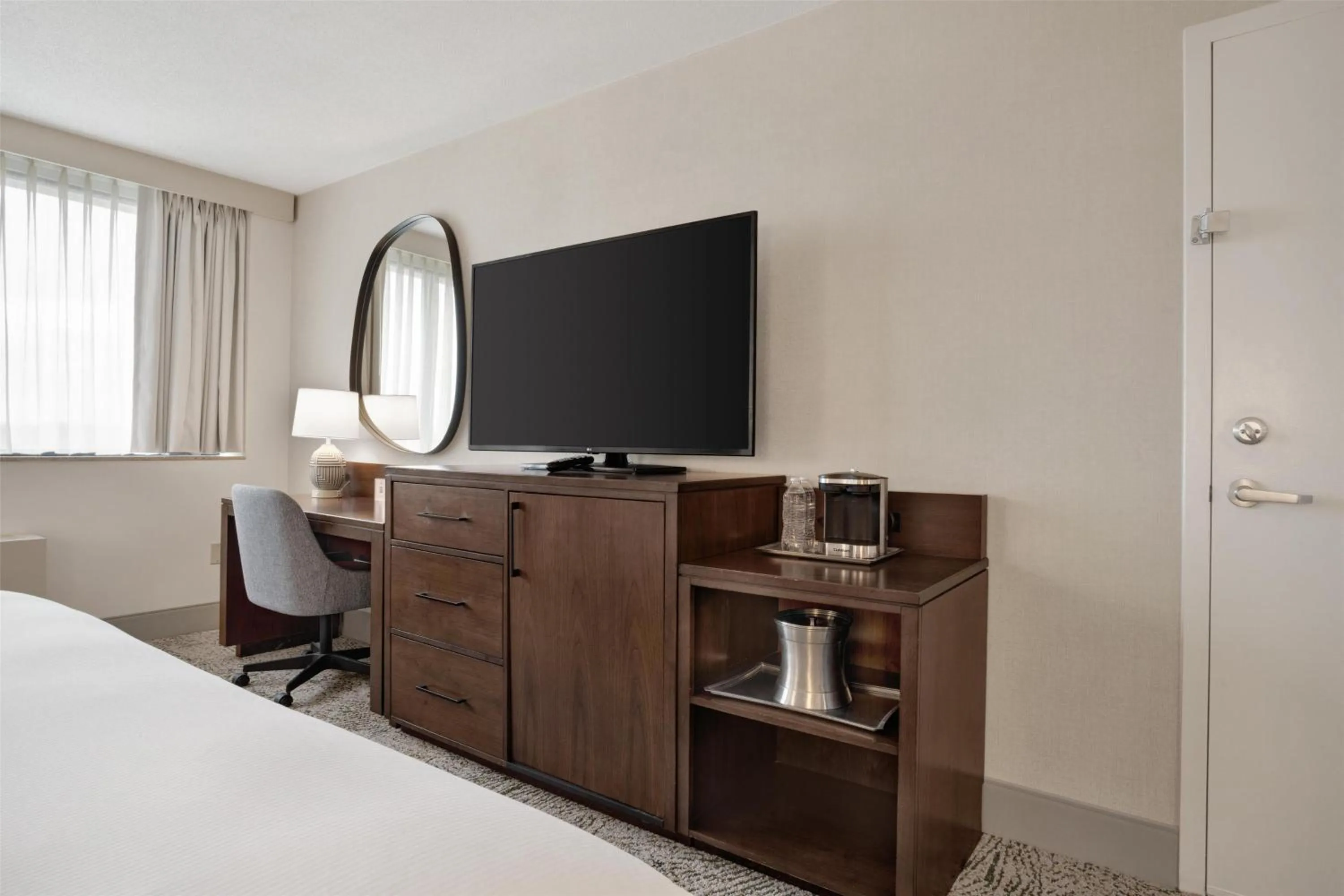 Bed in Hilton Arlington National Landing