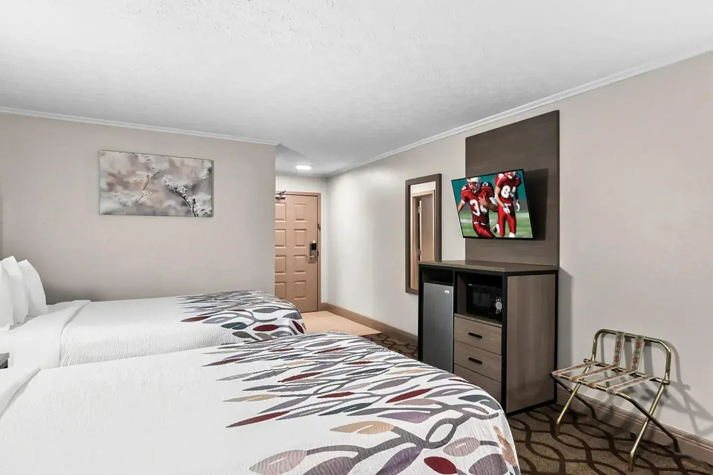 Deluxe Room with Two Queen Beds Smoking in Red Roof Inn & Suites Lexington - Hamburg Deluxe Room with Two Queen Beds Smoking in Red Roof Inn & Suites Lexington - Hamburg