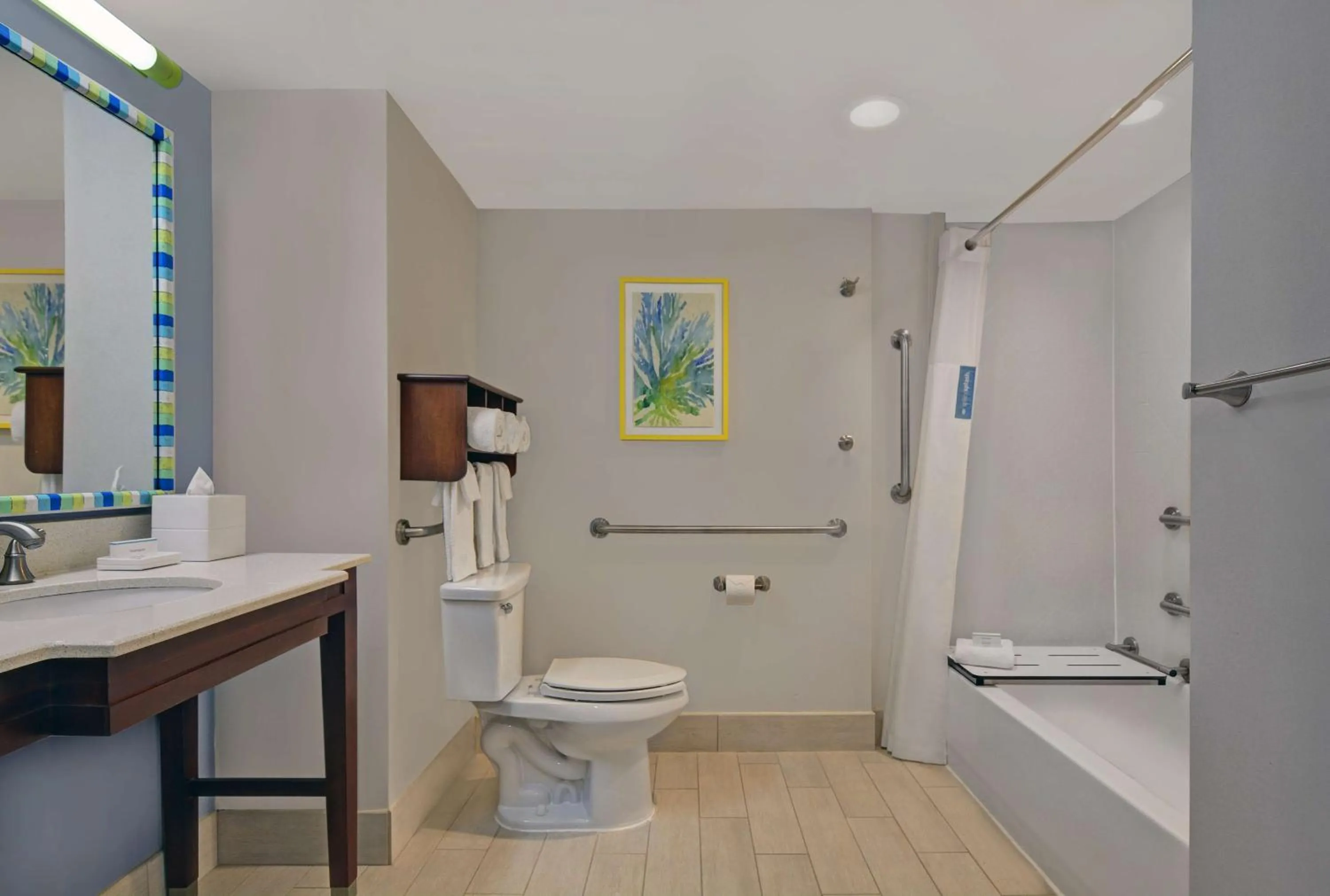 Bathroom in Hampton Inn Oceanfront Jacksonville Beach