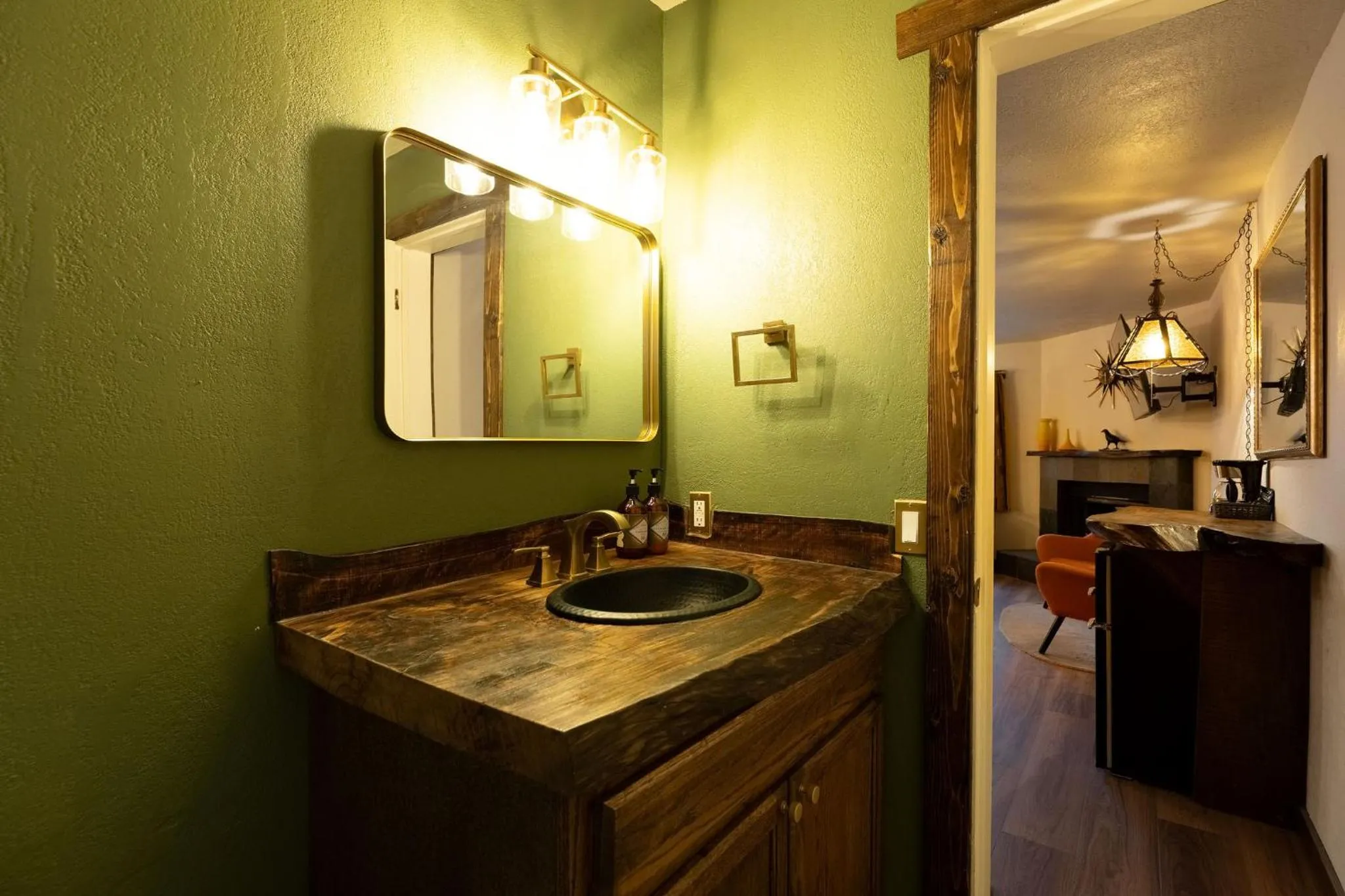 Bathroom in The Burgundy