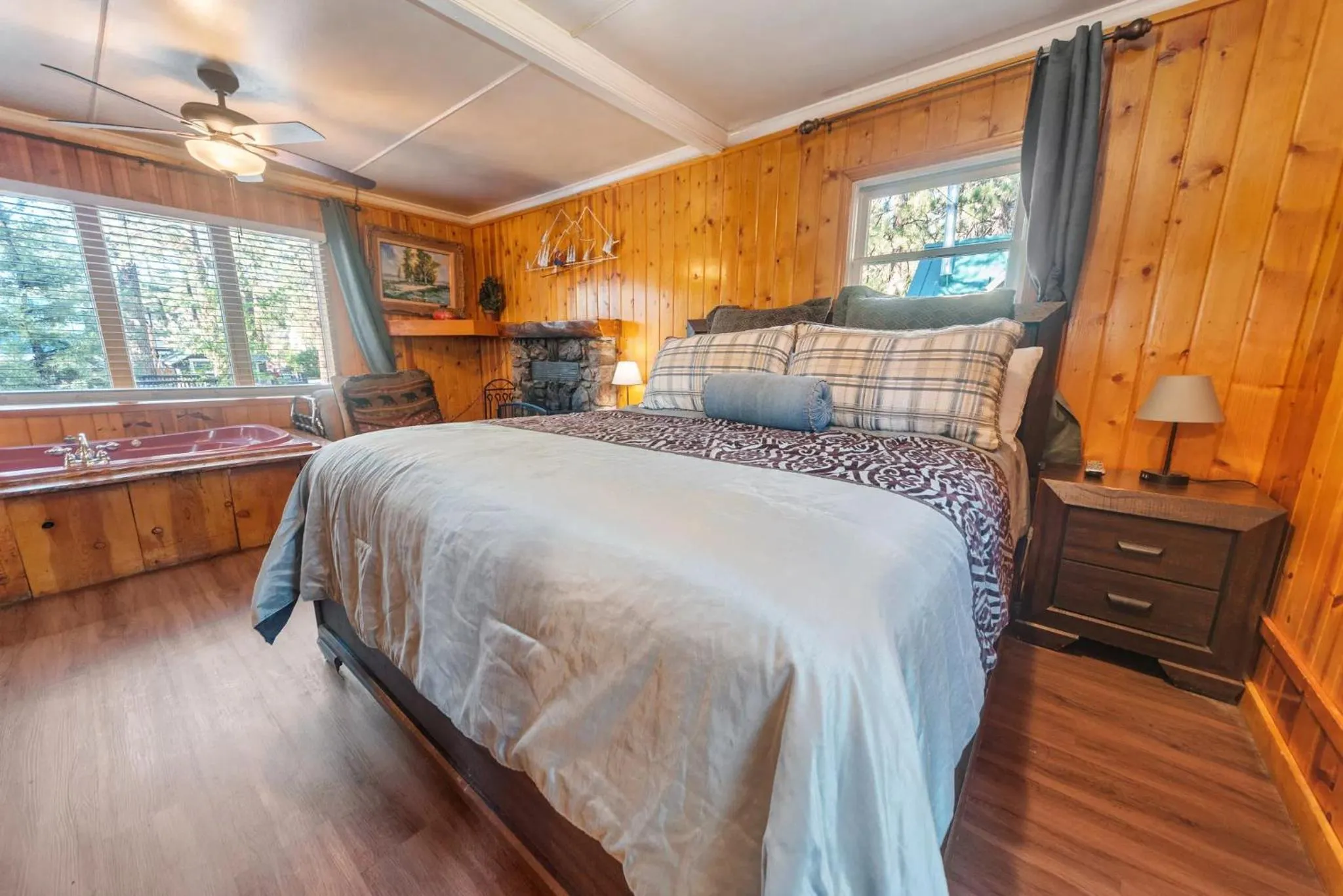 Bedroom, Bed in The Burgundy