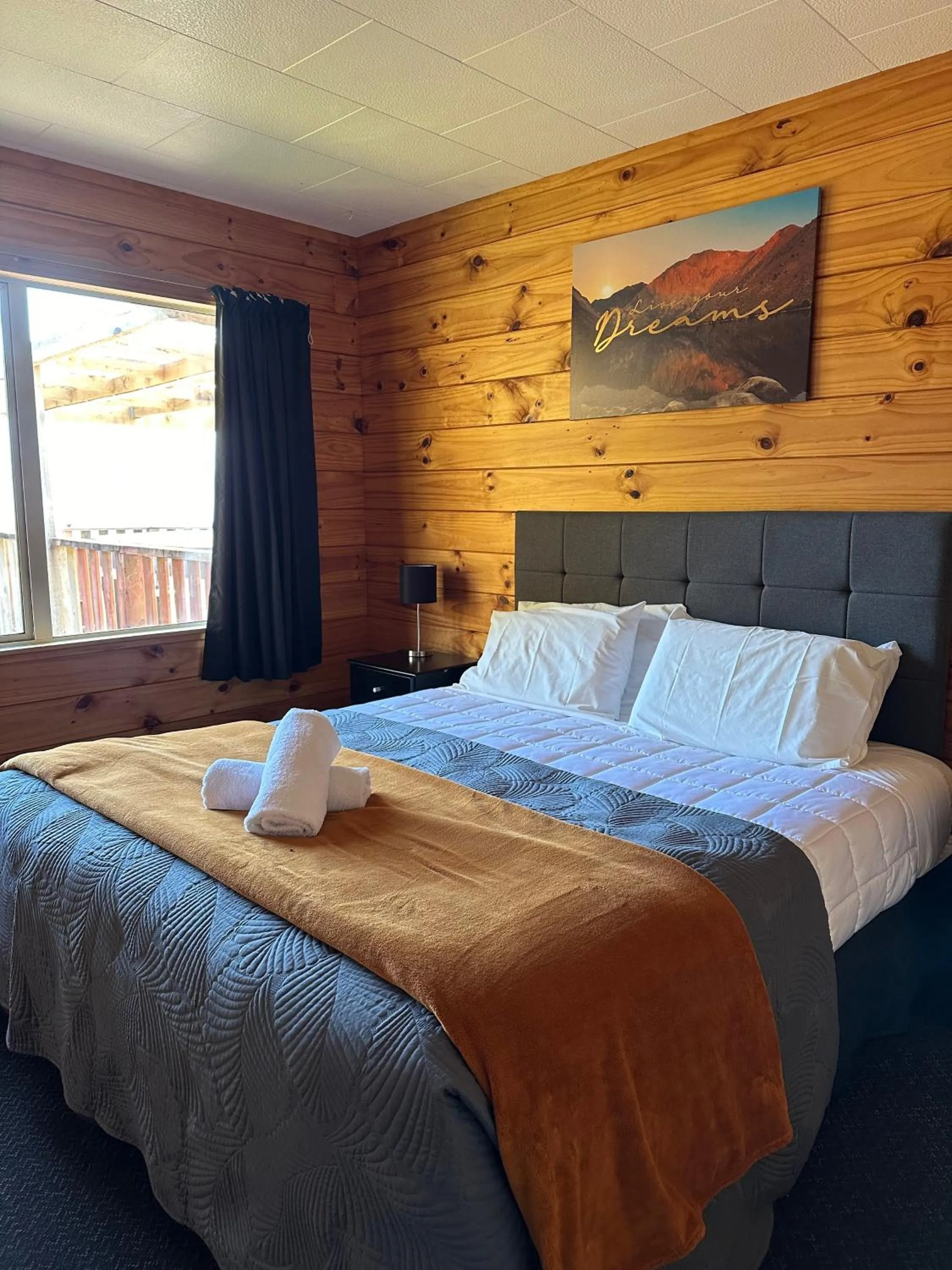 Bed in Franz Josef TOP 10 Holiday Park