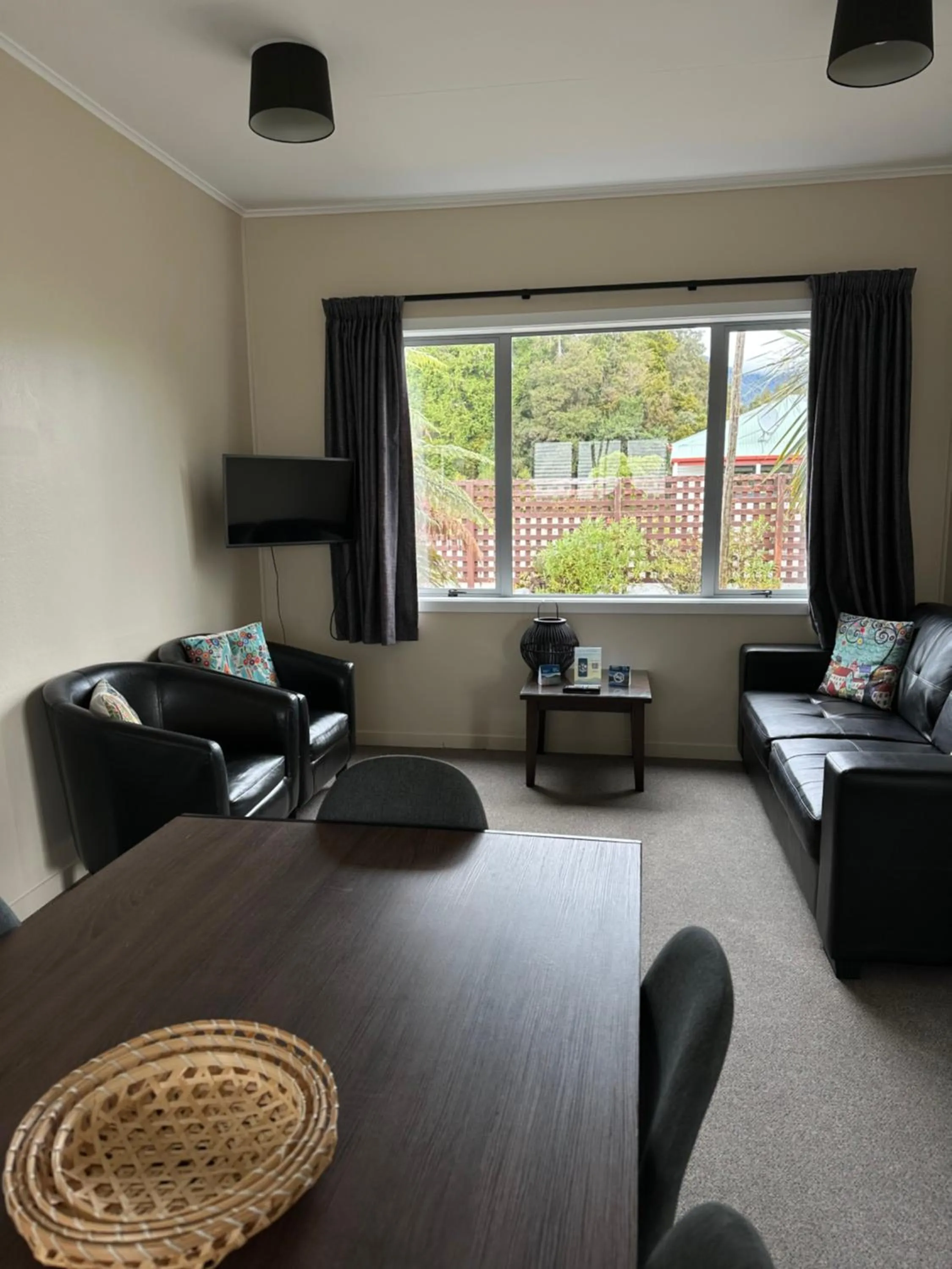 TV and multimedia in Franz Josef TOP 10 Holiday Park