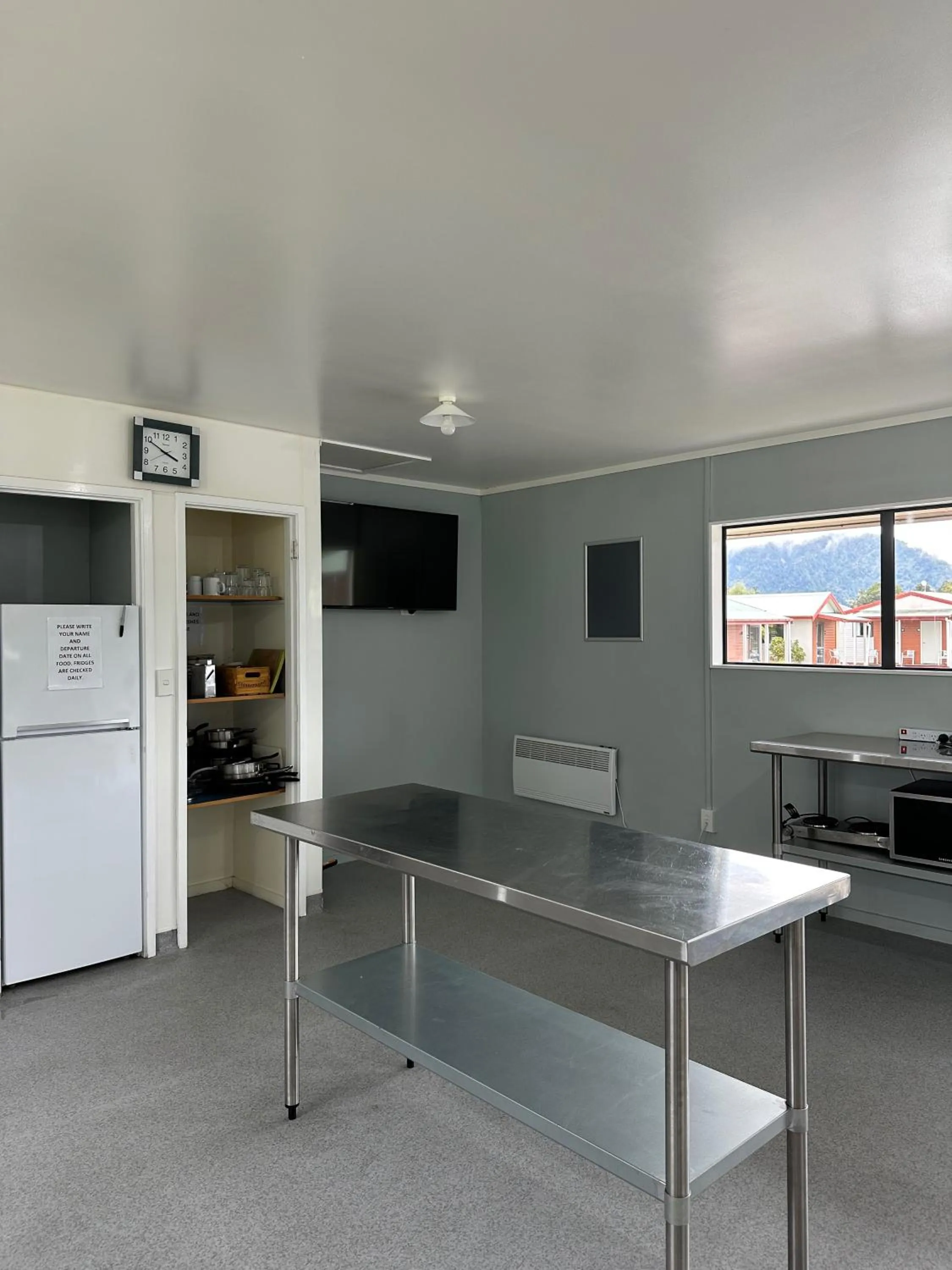 TV and multimedia in Franz Josef TOP 10 Holiday Park