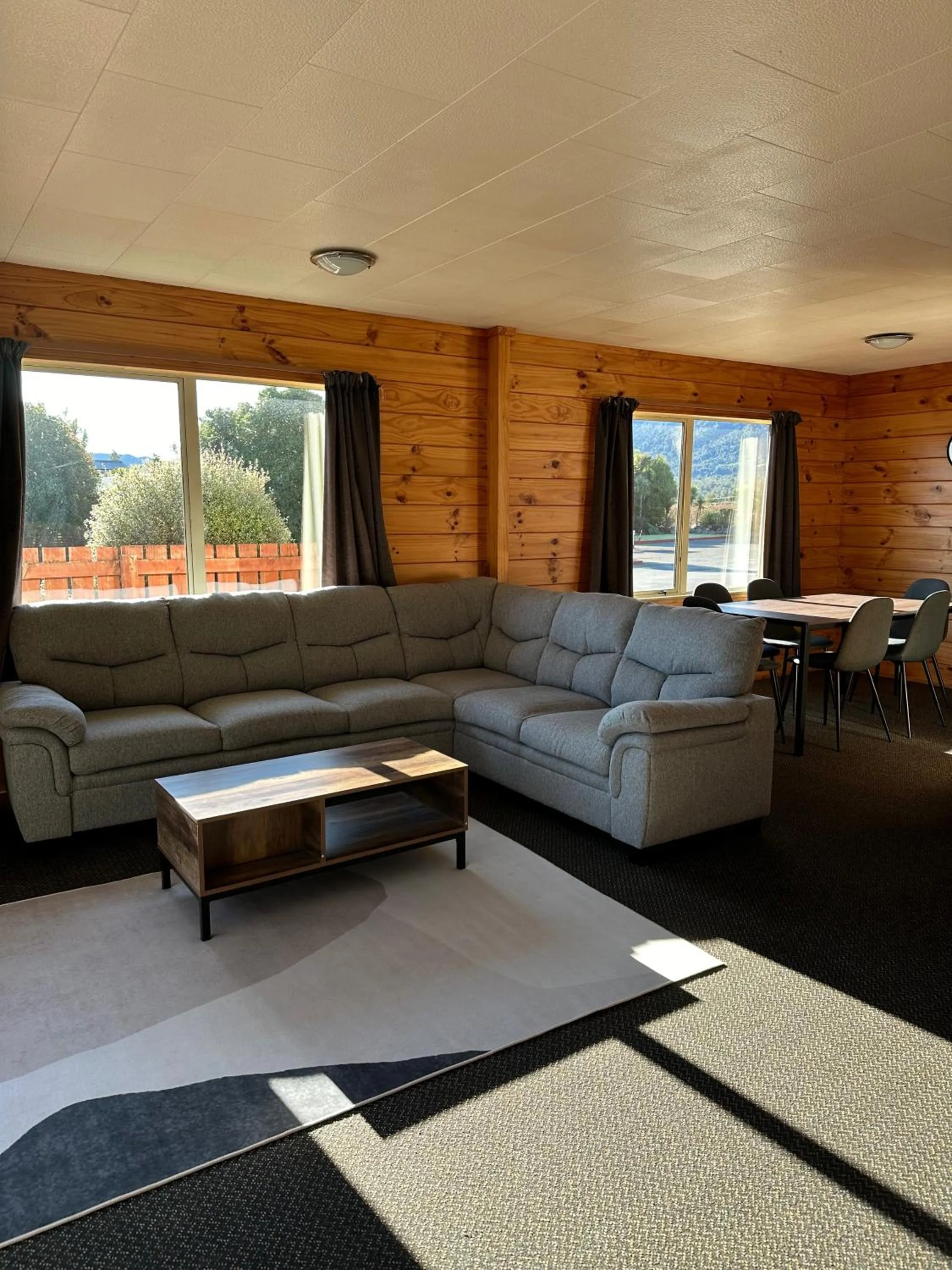 TV and multimedia in Franz Josef TOP 10 Holiday Park