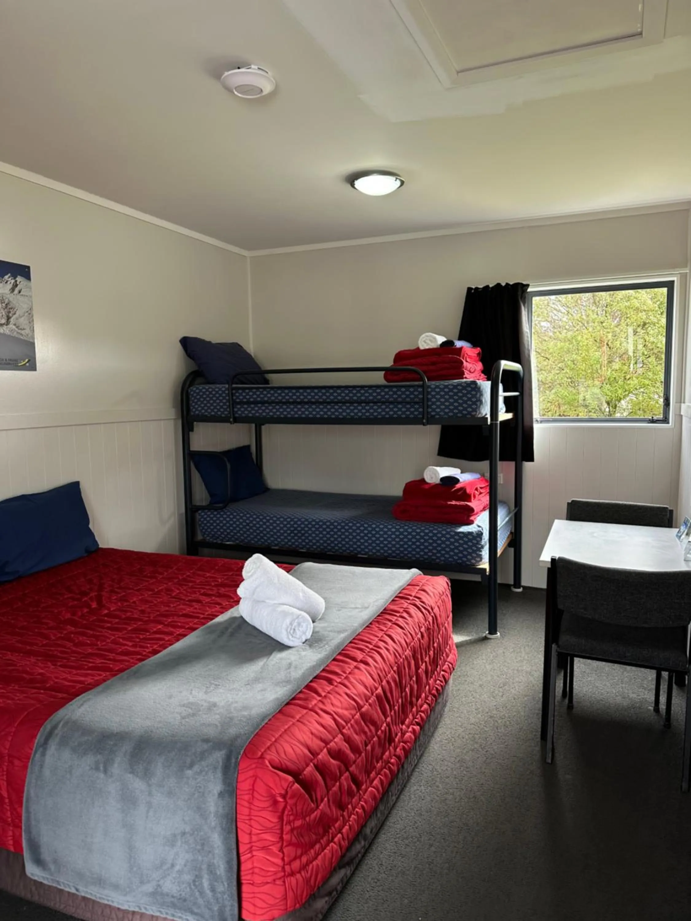 Bed in Franz Josef TOP 10 Holiday Park