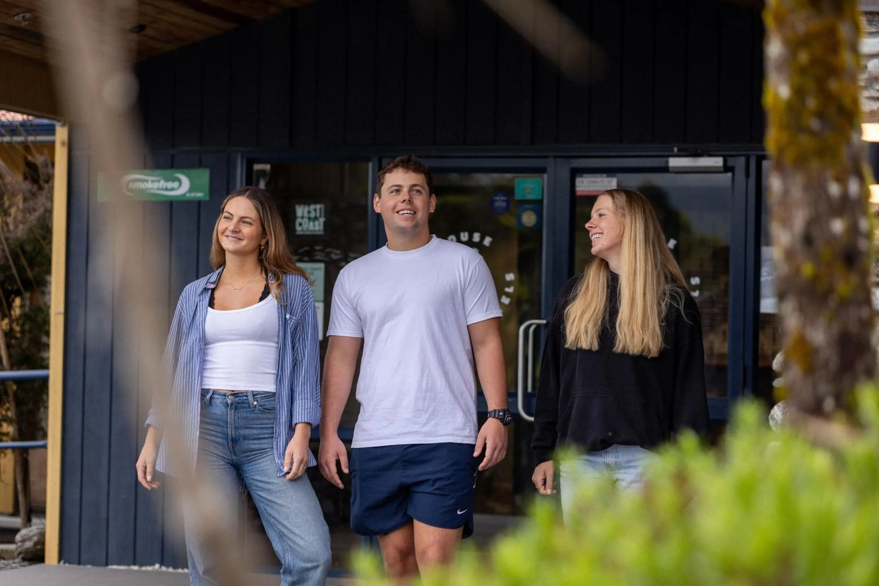 Facade/entrance in Haka House Franz Josef