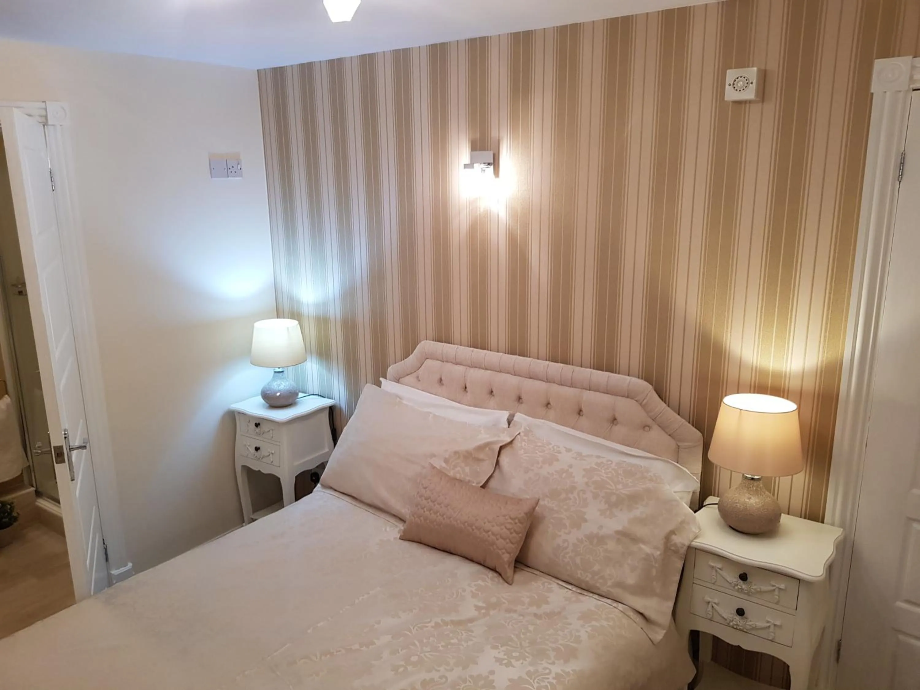 Bed in Chatterley House