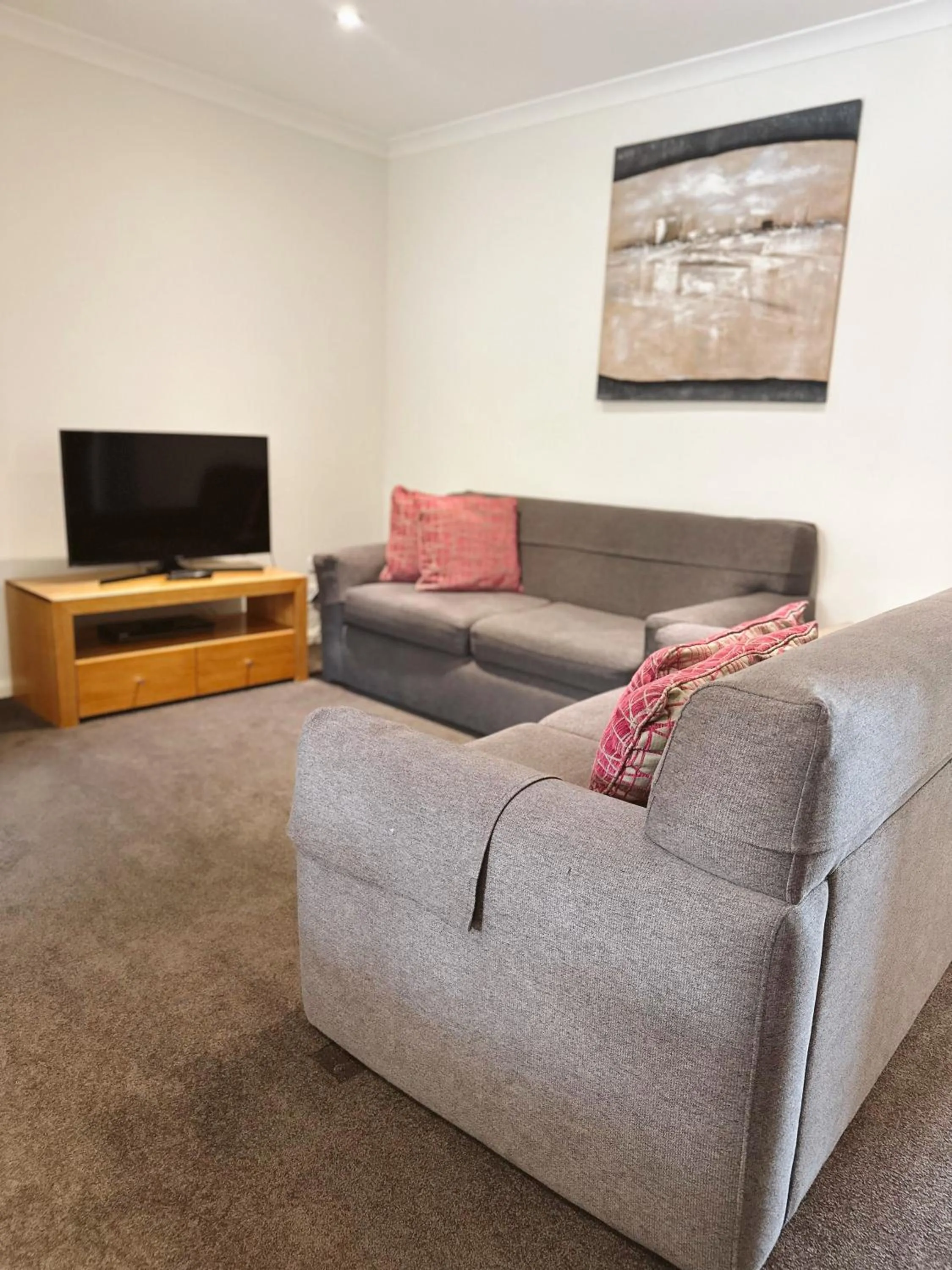 Living room in Red Earth Motel