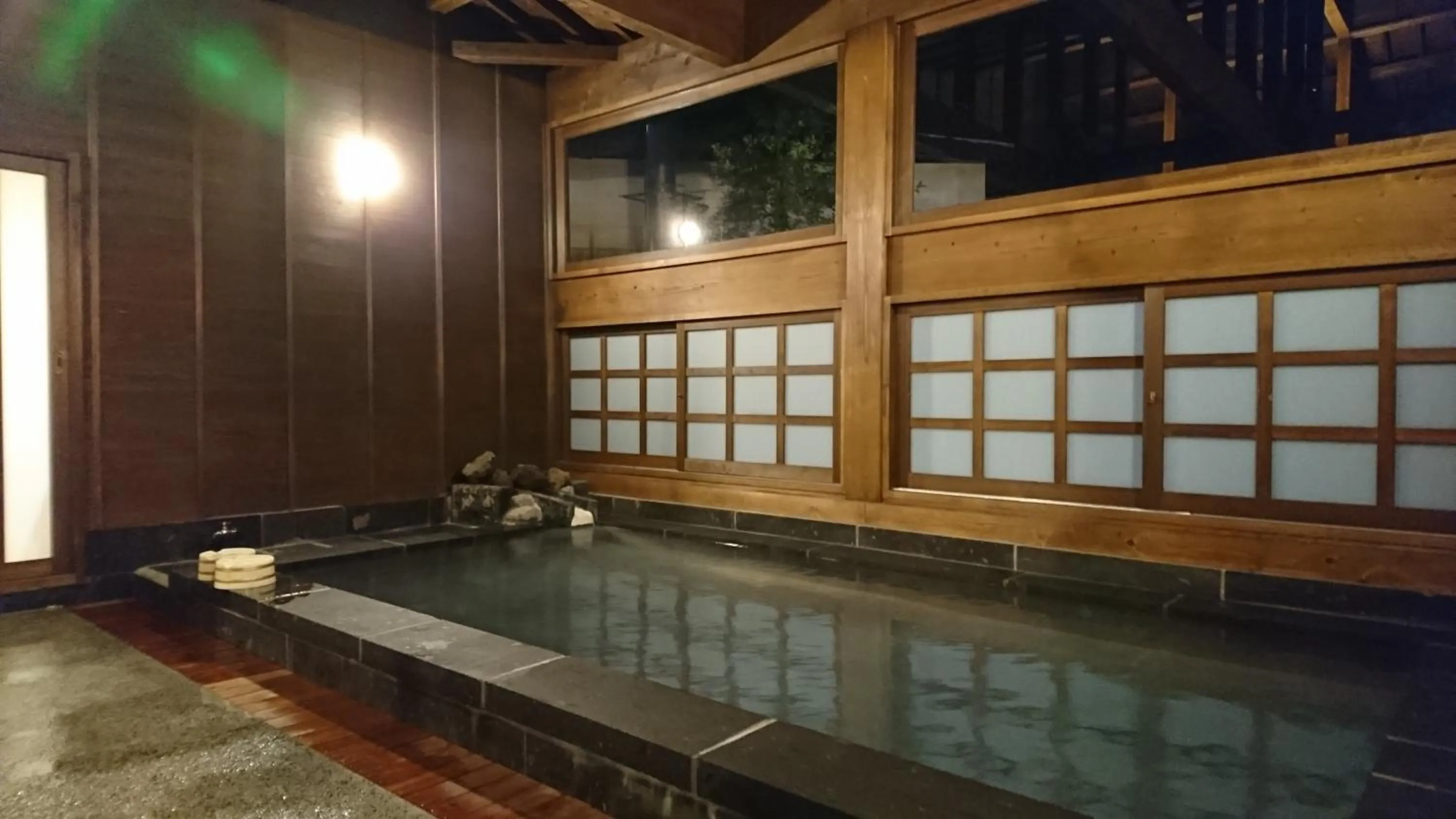 Hot Spring Bath in Kurokawa Onsen Ryokan Ichinoi