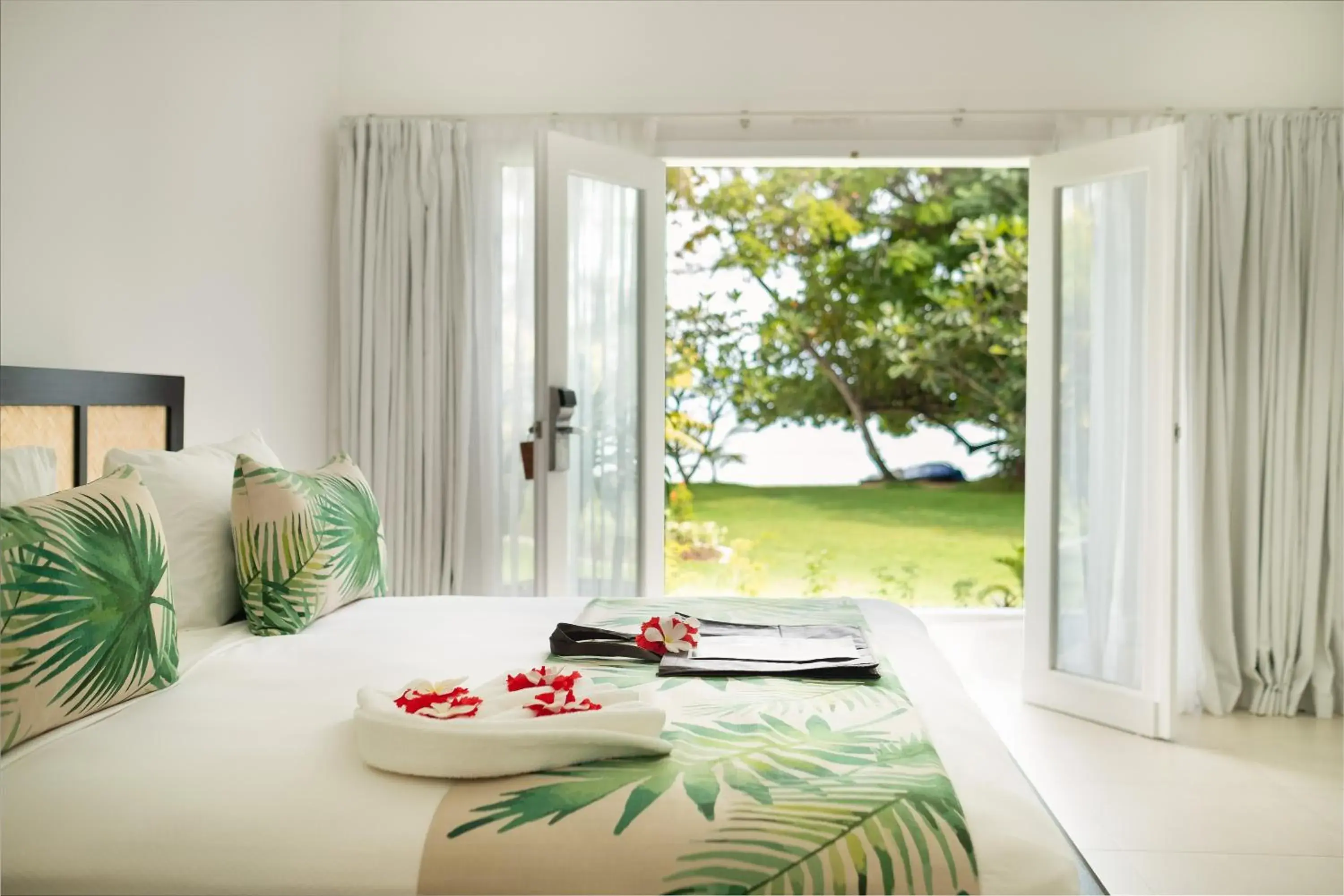 Bedroom, Bed in Lomani Island Resort & Spa Bedroom, Bed in Lomani Island Resort & Spa