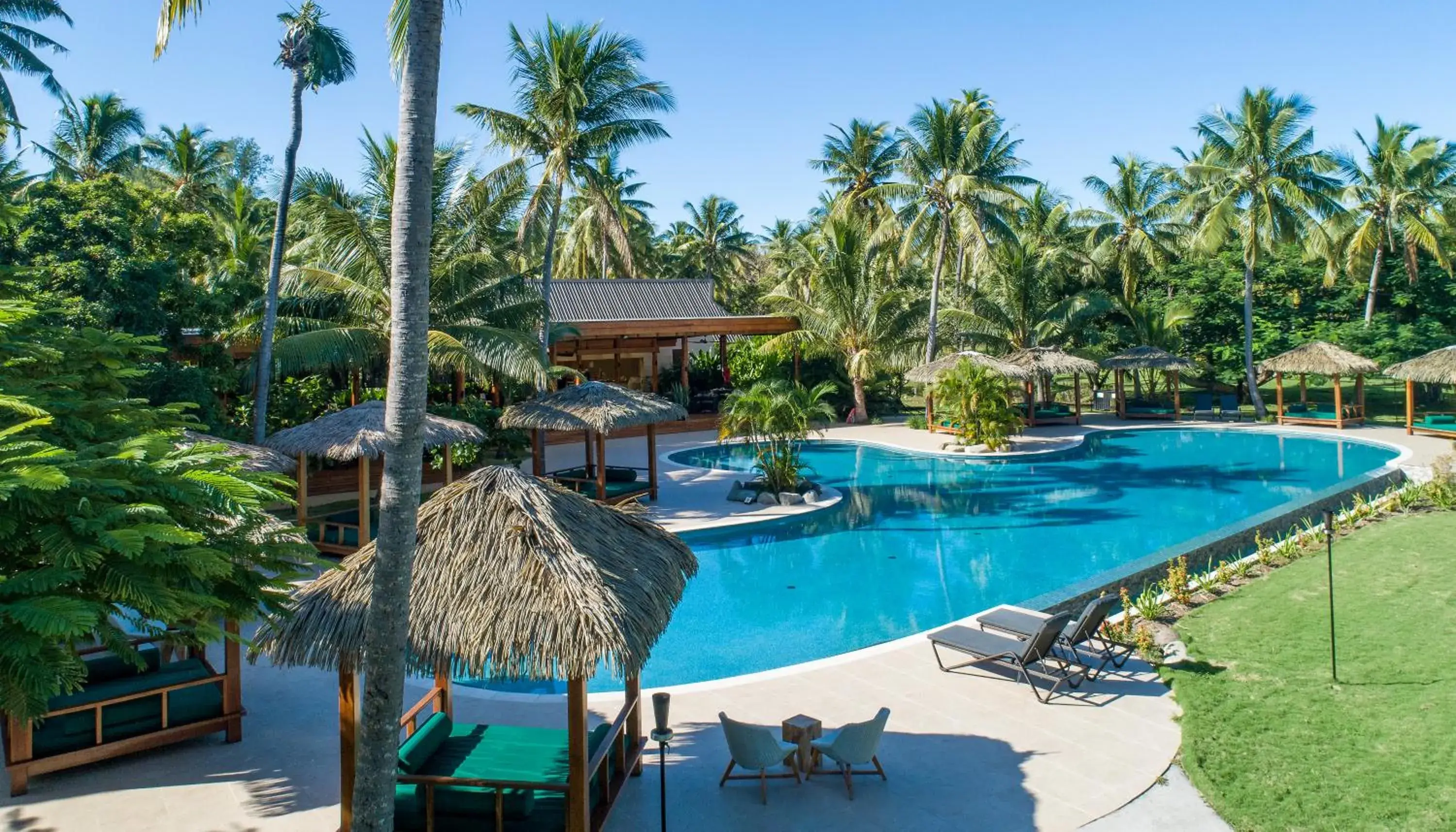 Swimming pool in Lomani Island Resort & Spa Swimming pool in Lomani Island Resort & Spa