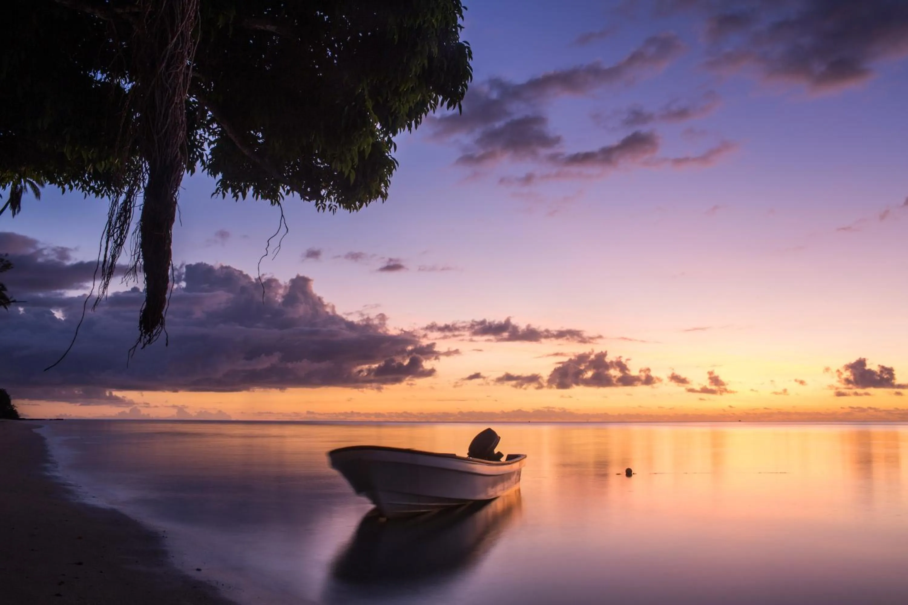 Canoeing in Lomani Island Resort & Spa