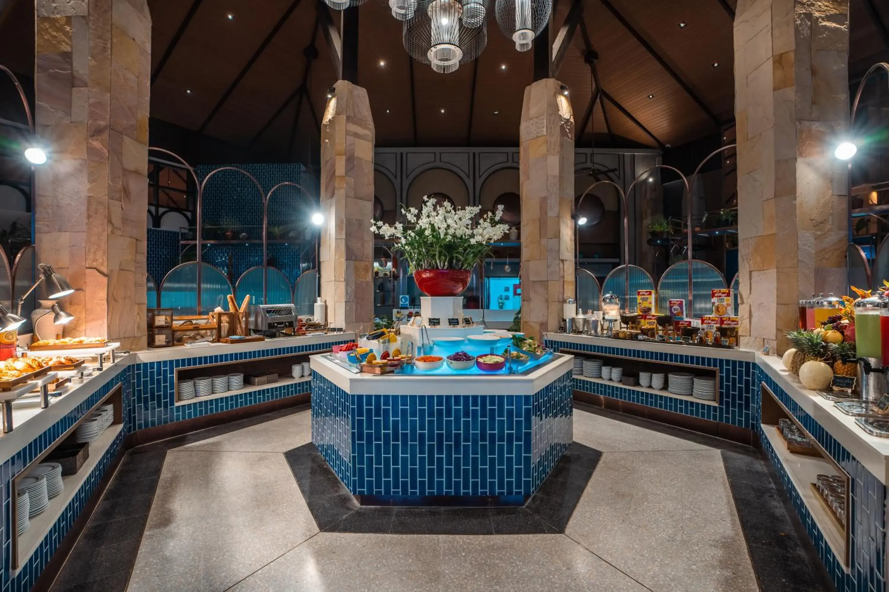 Restaurant/places to eat in Mandarava Resort and Spa, Karon Beach Restaurant/places to eat in Mandarava Resort and Spa, Karon Beach