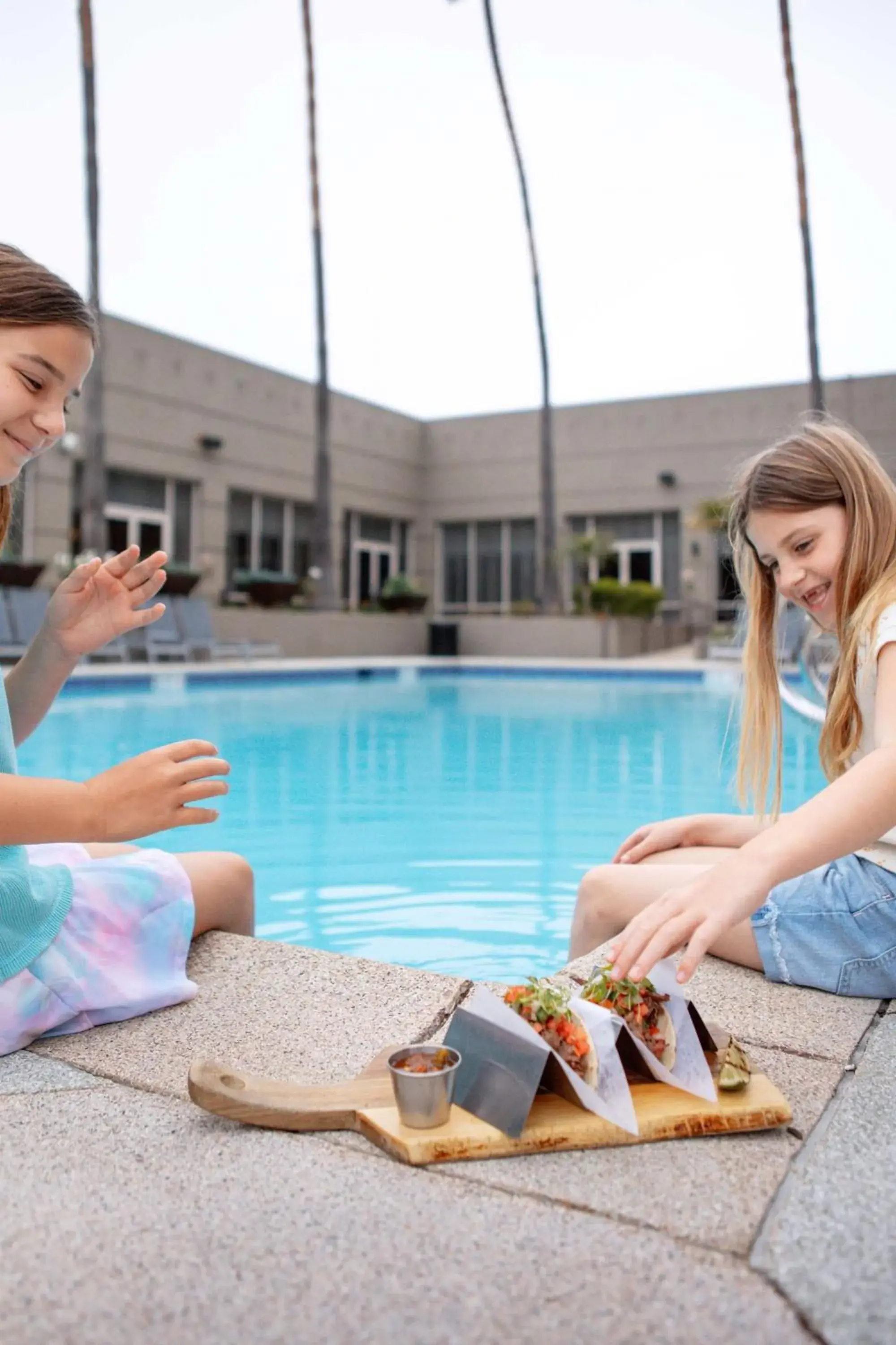 Pool view in DoubleTree by Hilton San Diego-Mission Valley Pool view in DoubleTree by Hilton San Diego-Mission Valley