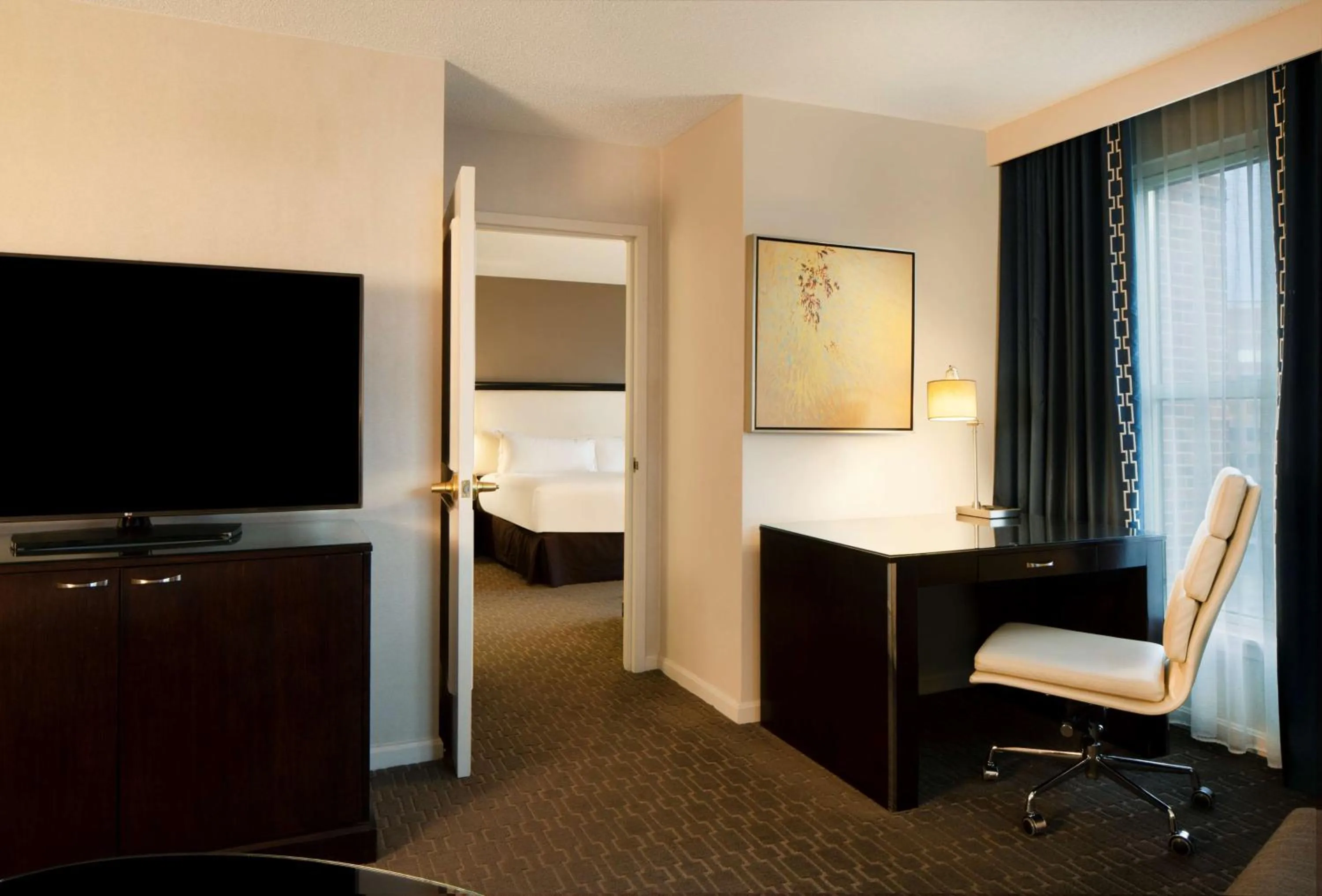 Bedroom in Hilton Alexandria Old Town