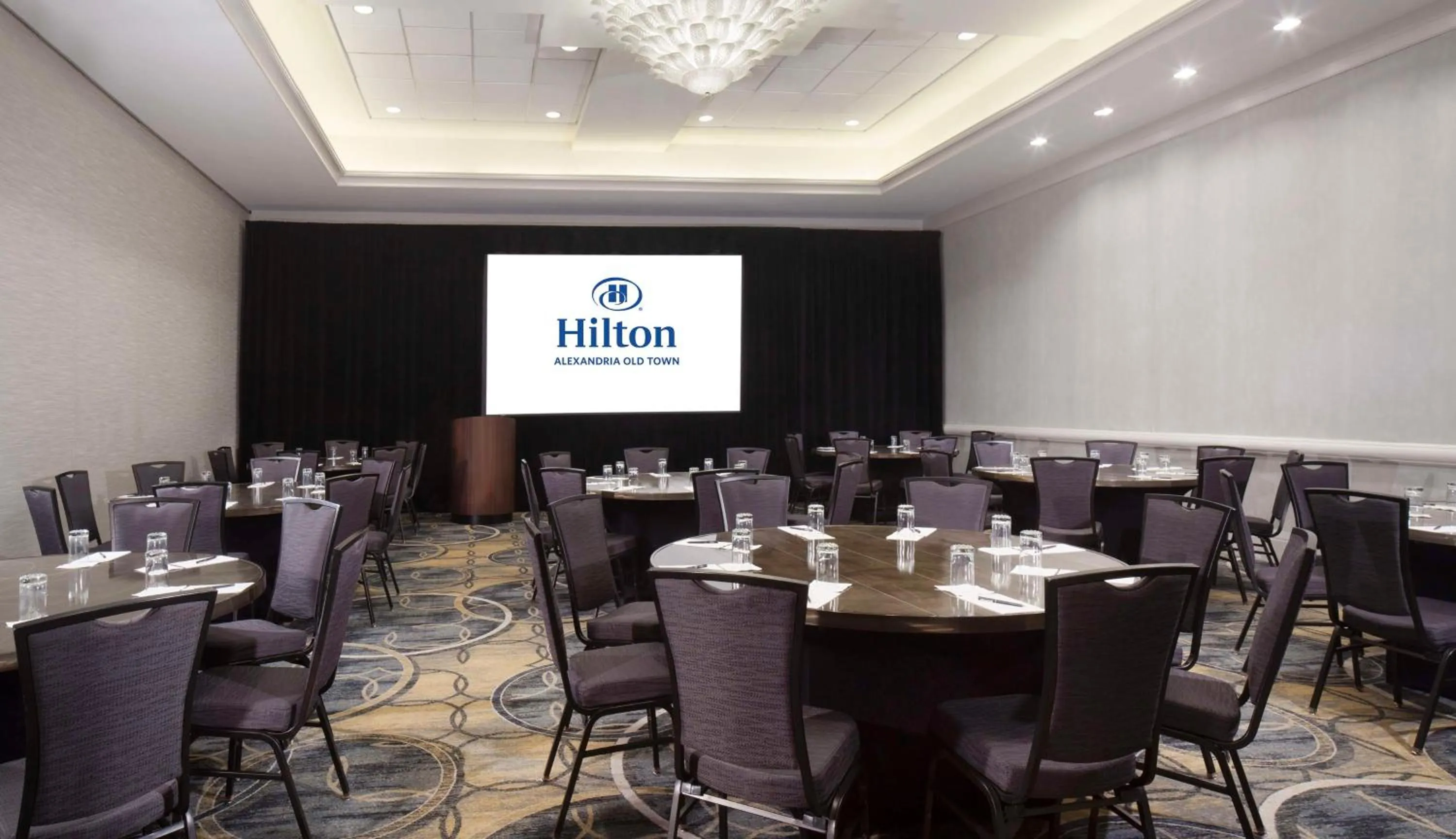 Meeting/conference room in Hilton Alexandria Old Town
