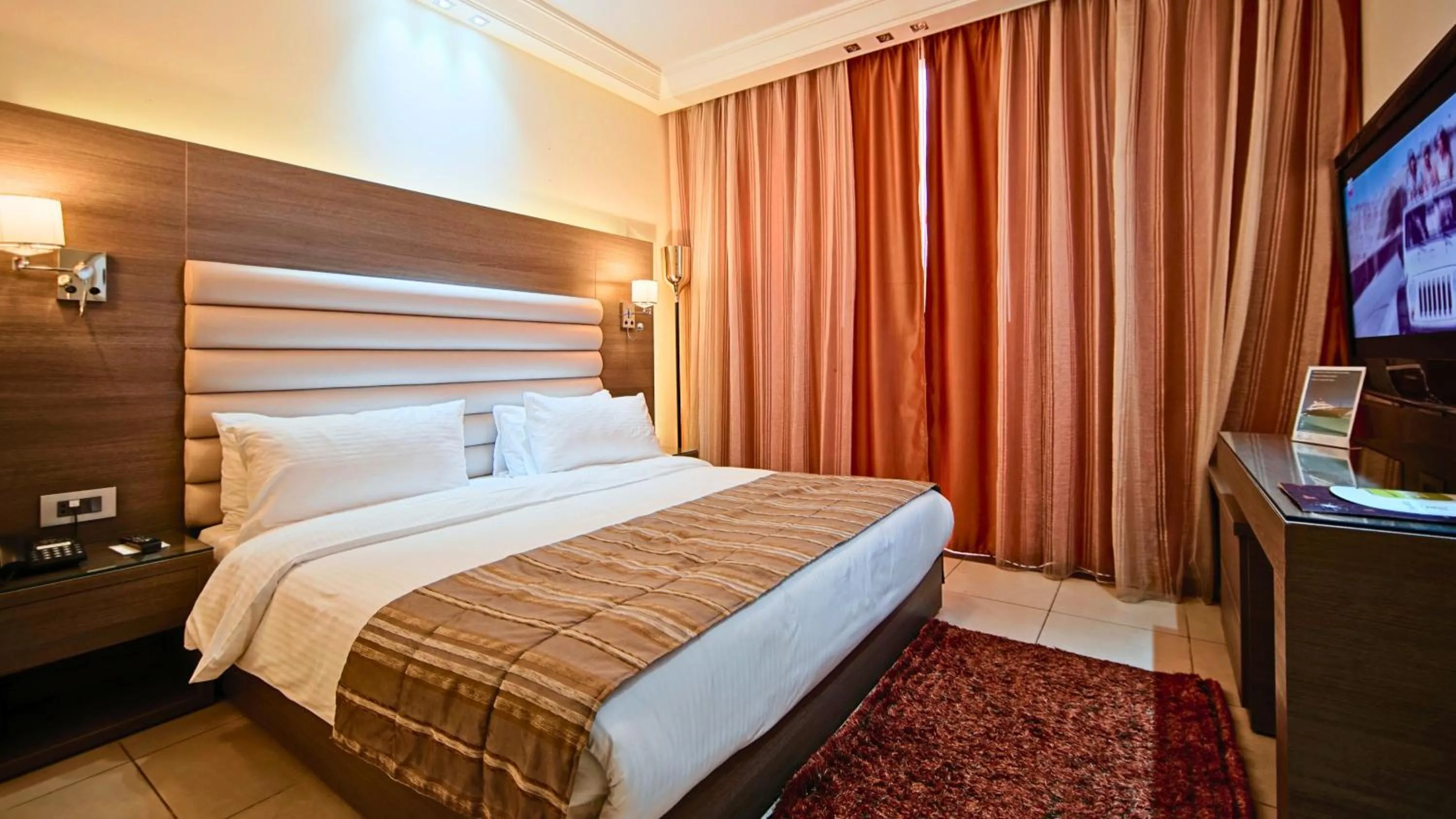 Bedroom, Bed in Hotel Xperience