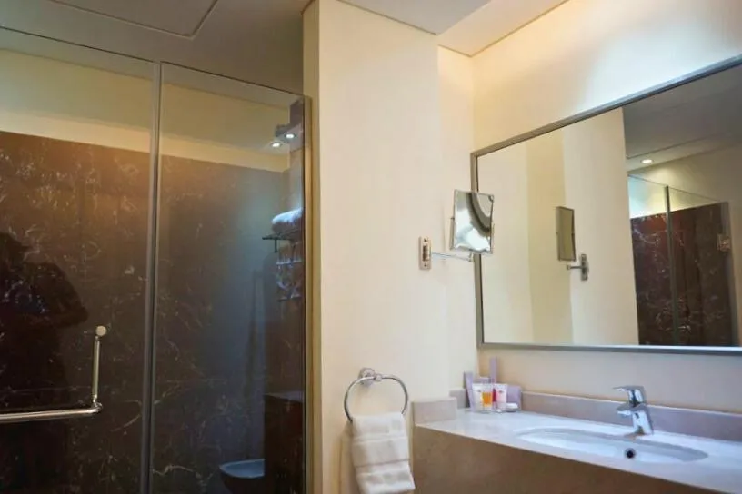 Shower in Hotel Xperience