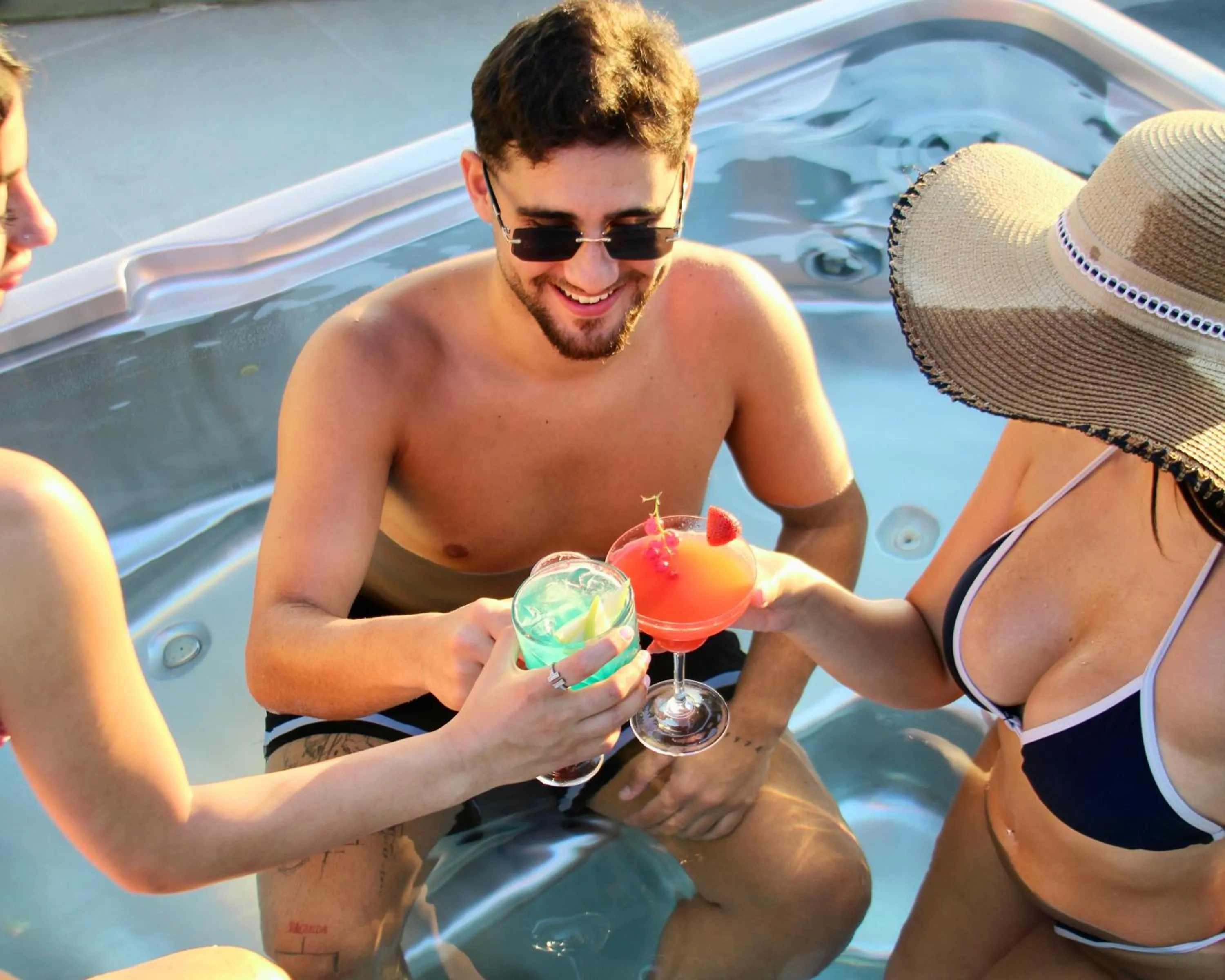 Hot Tub in Hotel Xperience