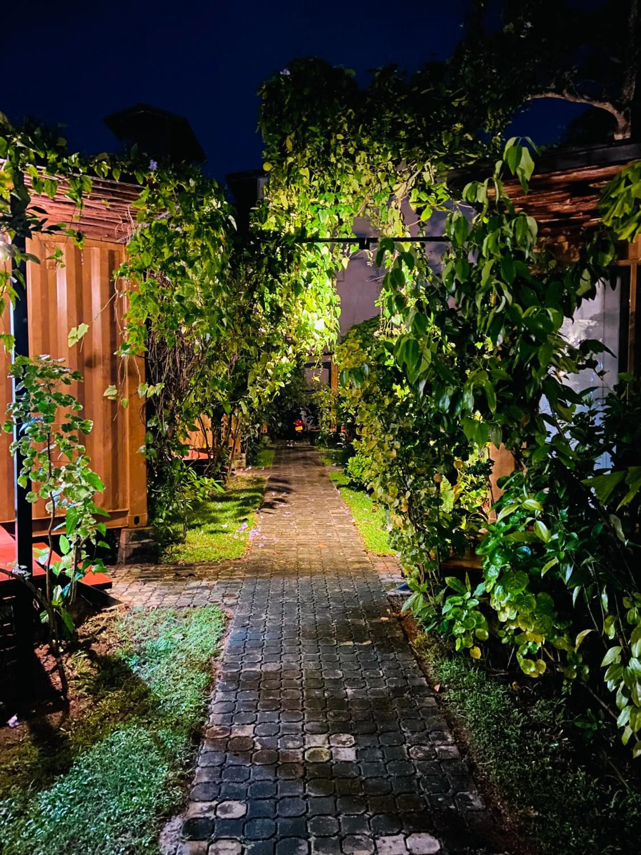 Night in MA Villa Unawatuna