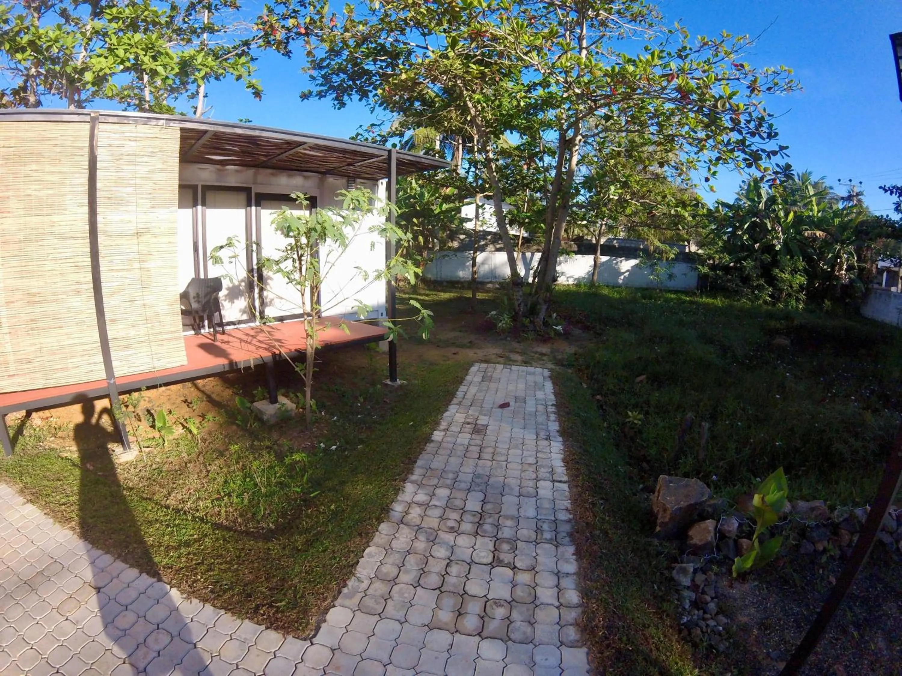 Garden in MA Villa Unawatuna