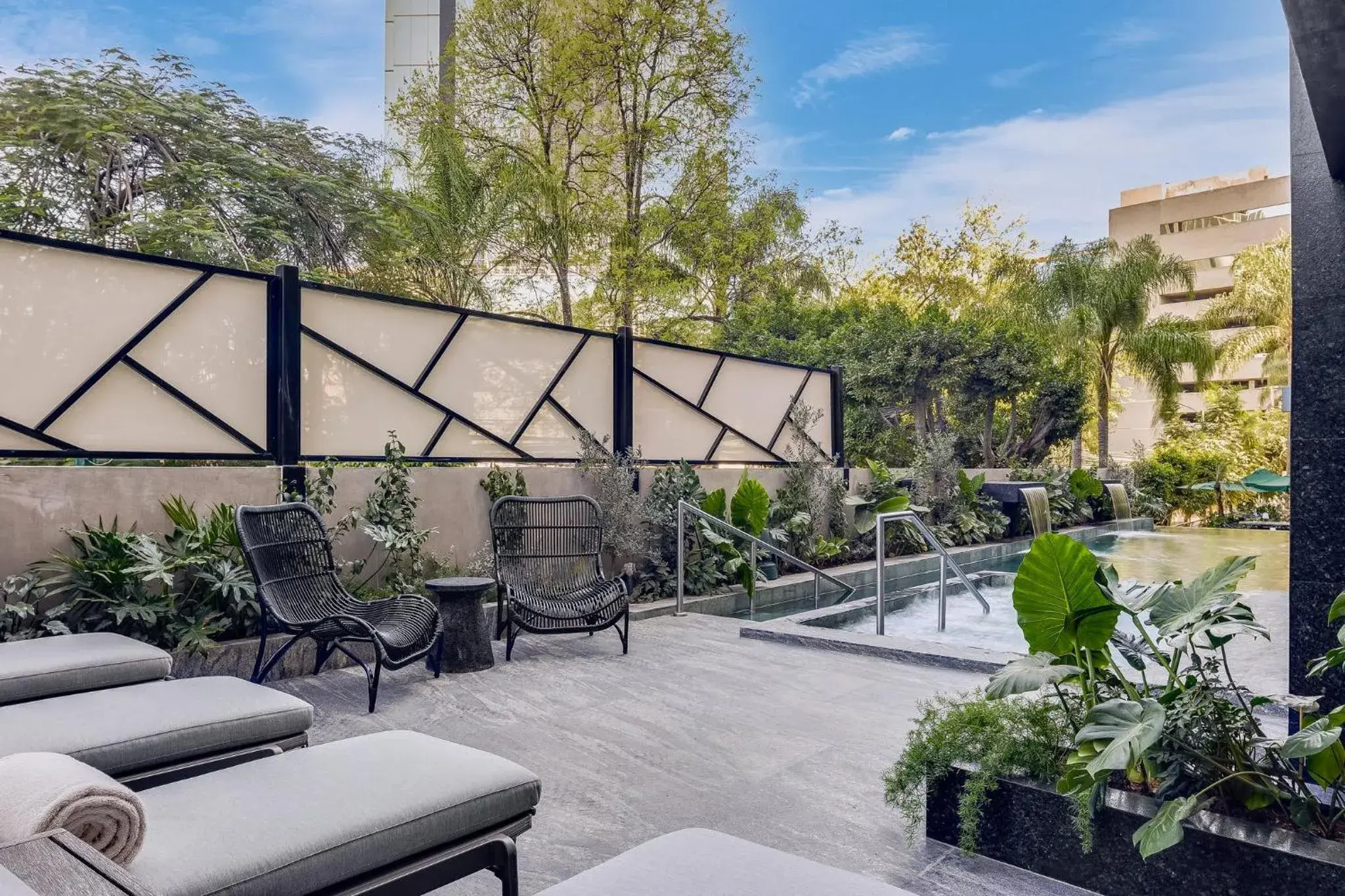 Swimming pool in Grand Fiesta Americana Guadalajara Country Club Swimming pool in Grand Fiesta Americana Guadalajara Country Club