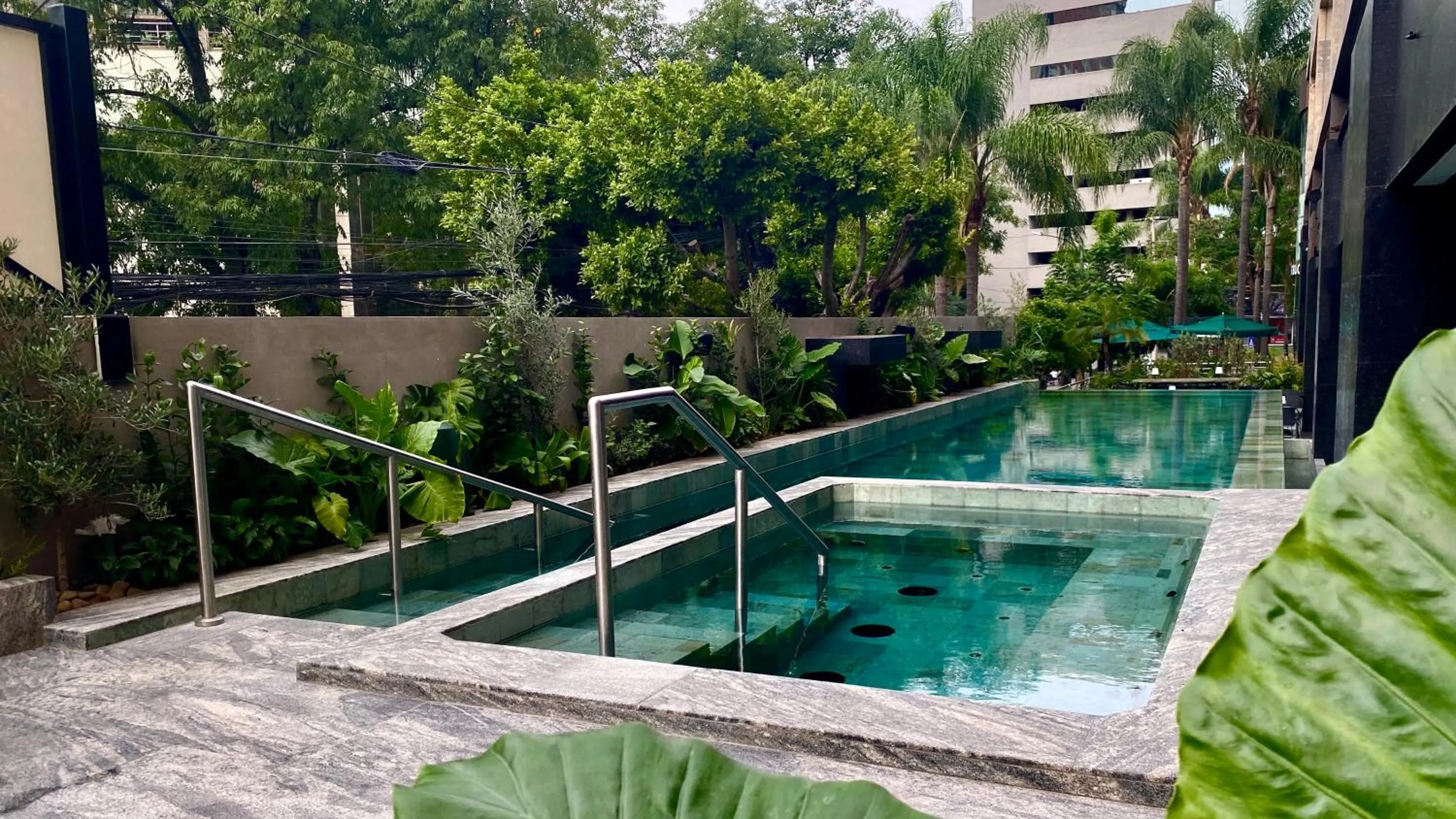 Swimming pool in Grand Fiesta Americana Guadalajara Country Club