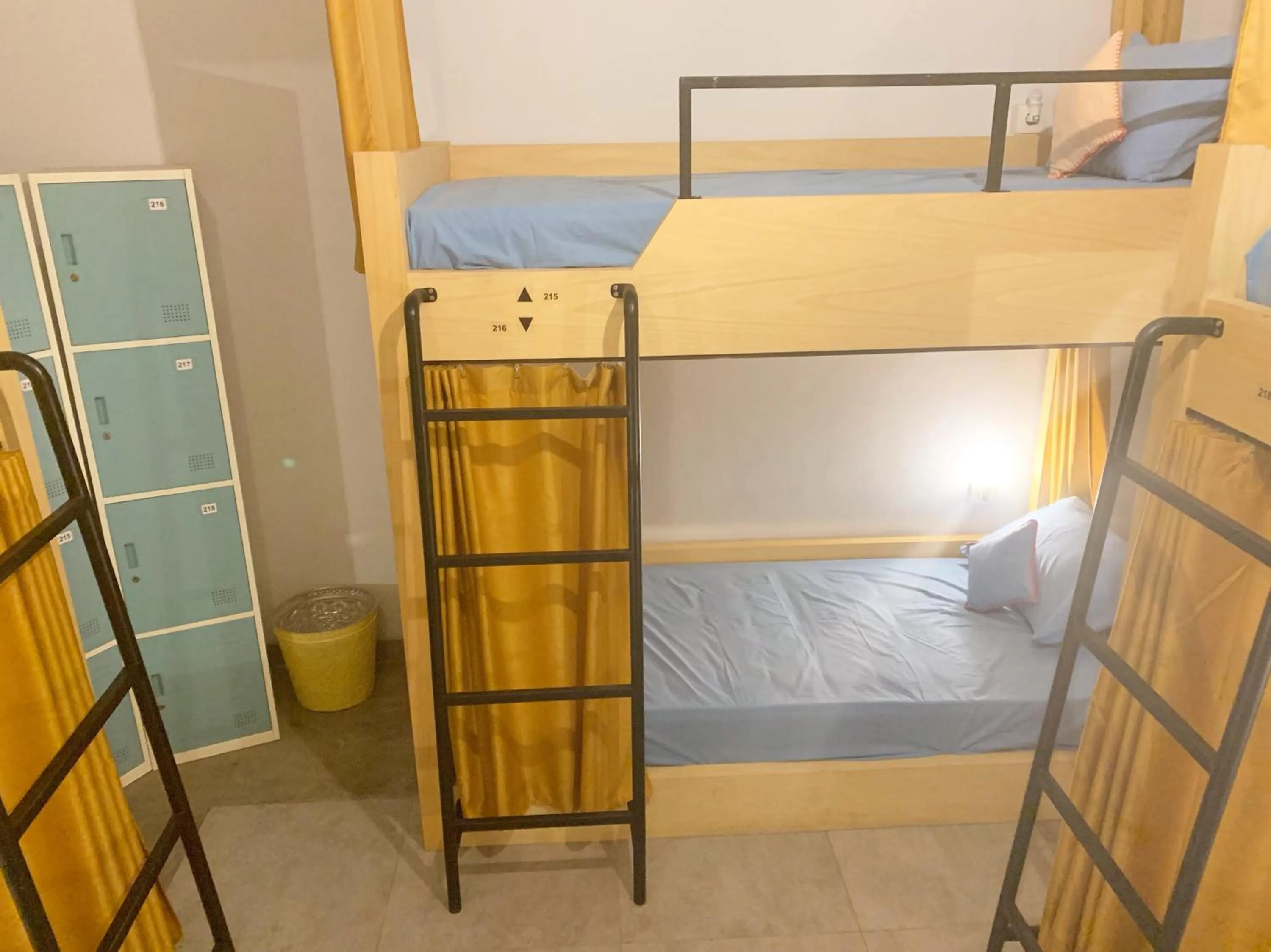 Bedroom, Bed in Beach Hut Hostel