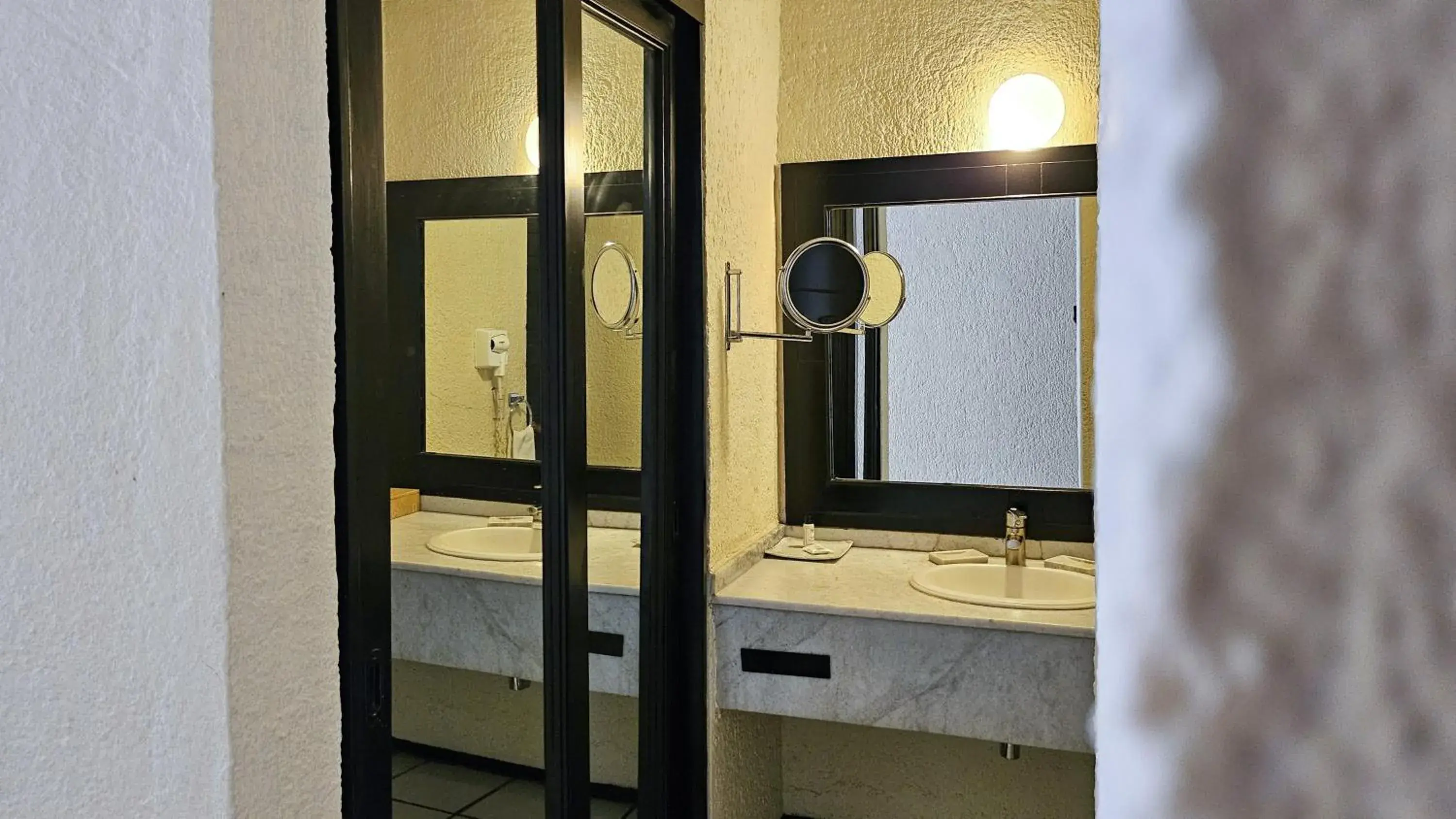 Bathroom in Casa Francisco Bathroom in Casa Francisco