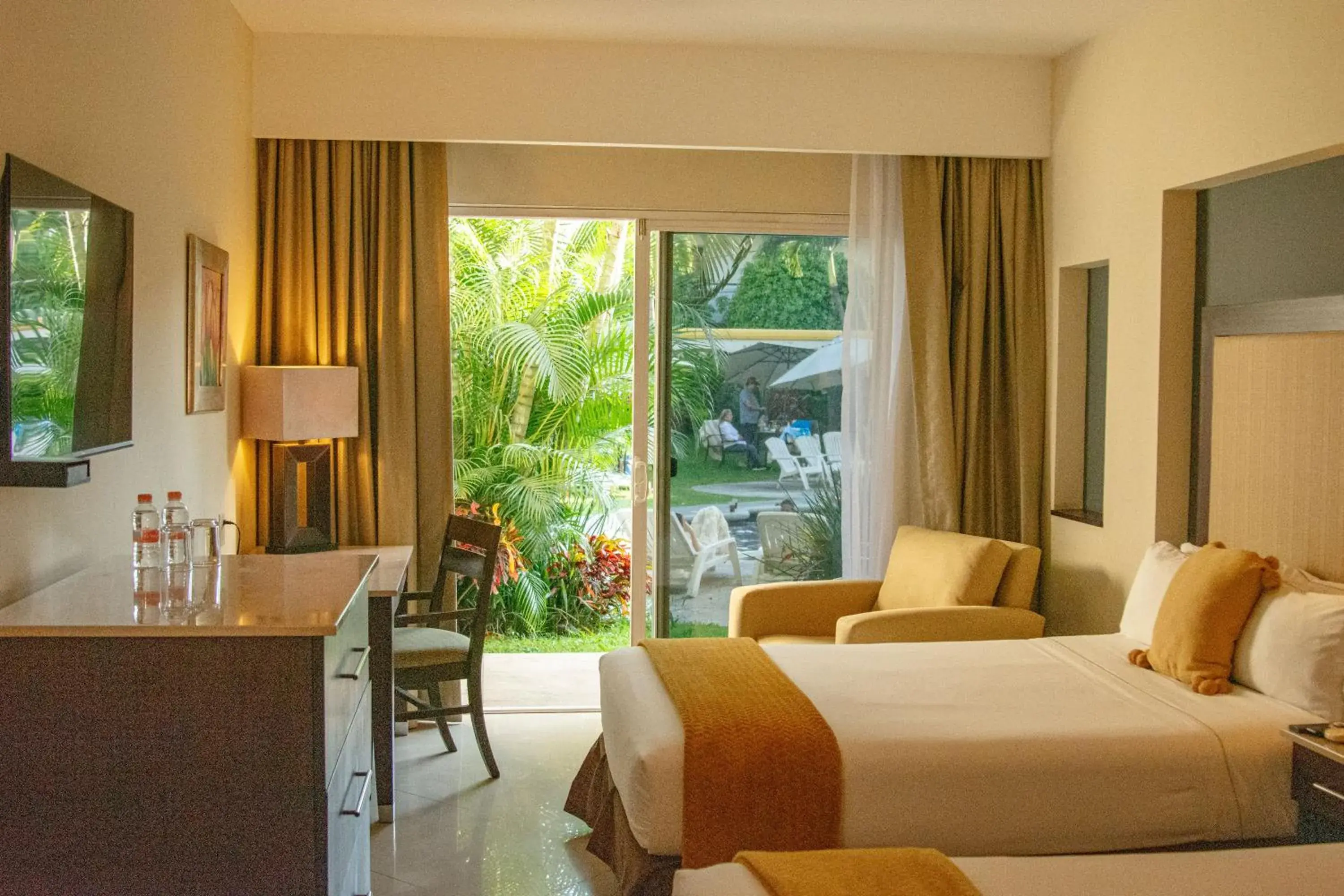 Garden view, Bed in Casa Francisco Garden view, Bed in Casa Francisco