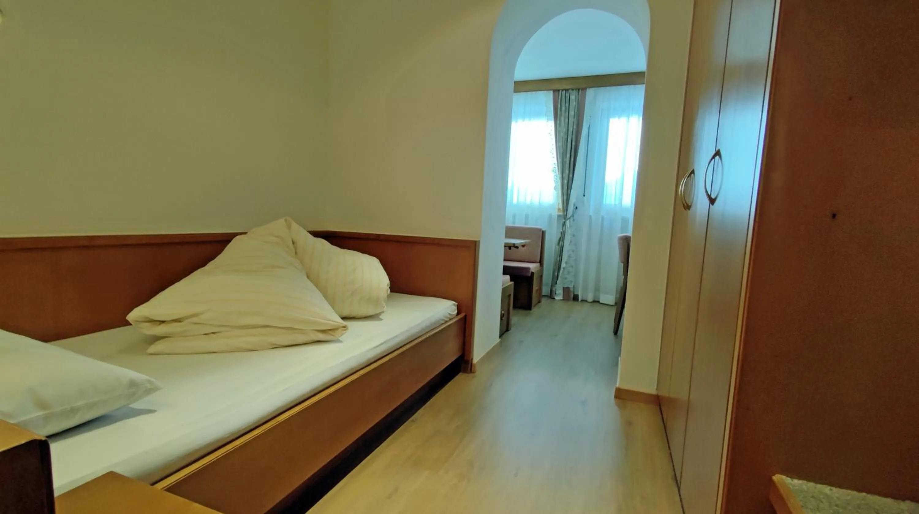 Bedroom, Bed in Hotel Zebru