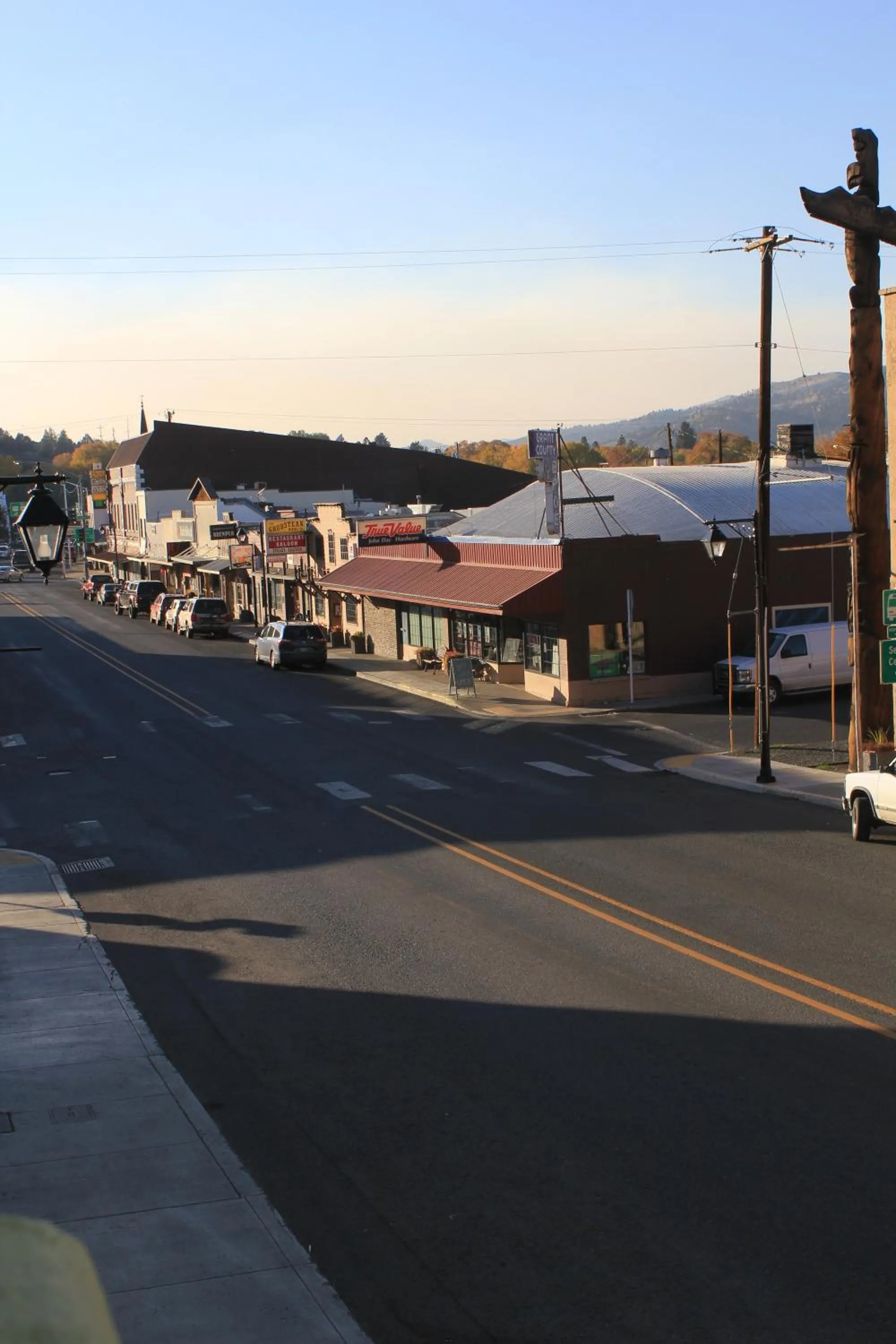 Restaurant/places to eat in John Day Motel