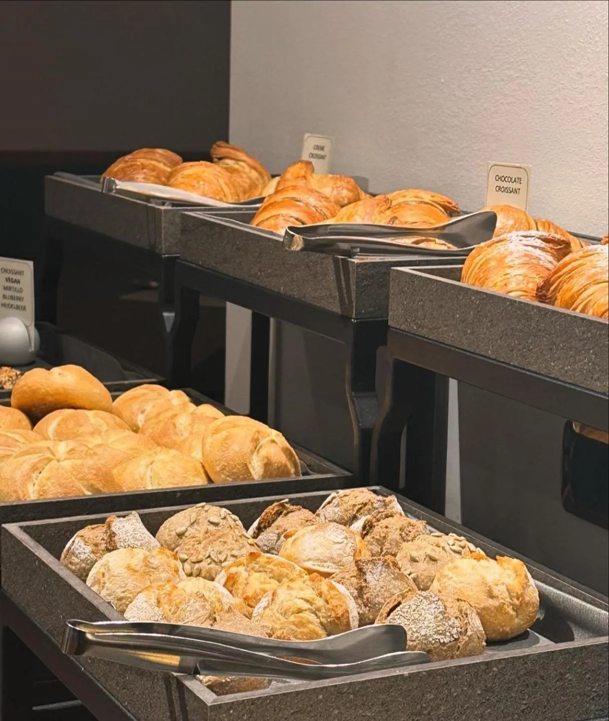 Breakfast in Giardin Boutique Hotel B&B