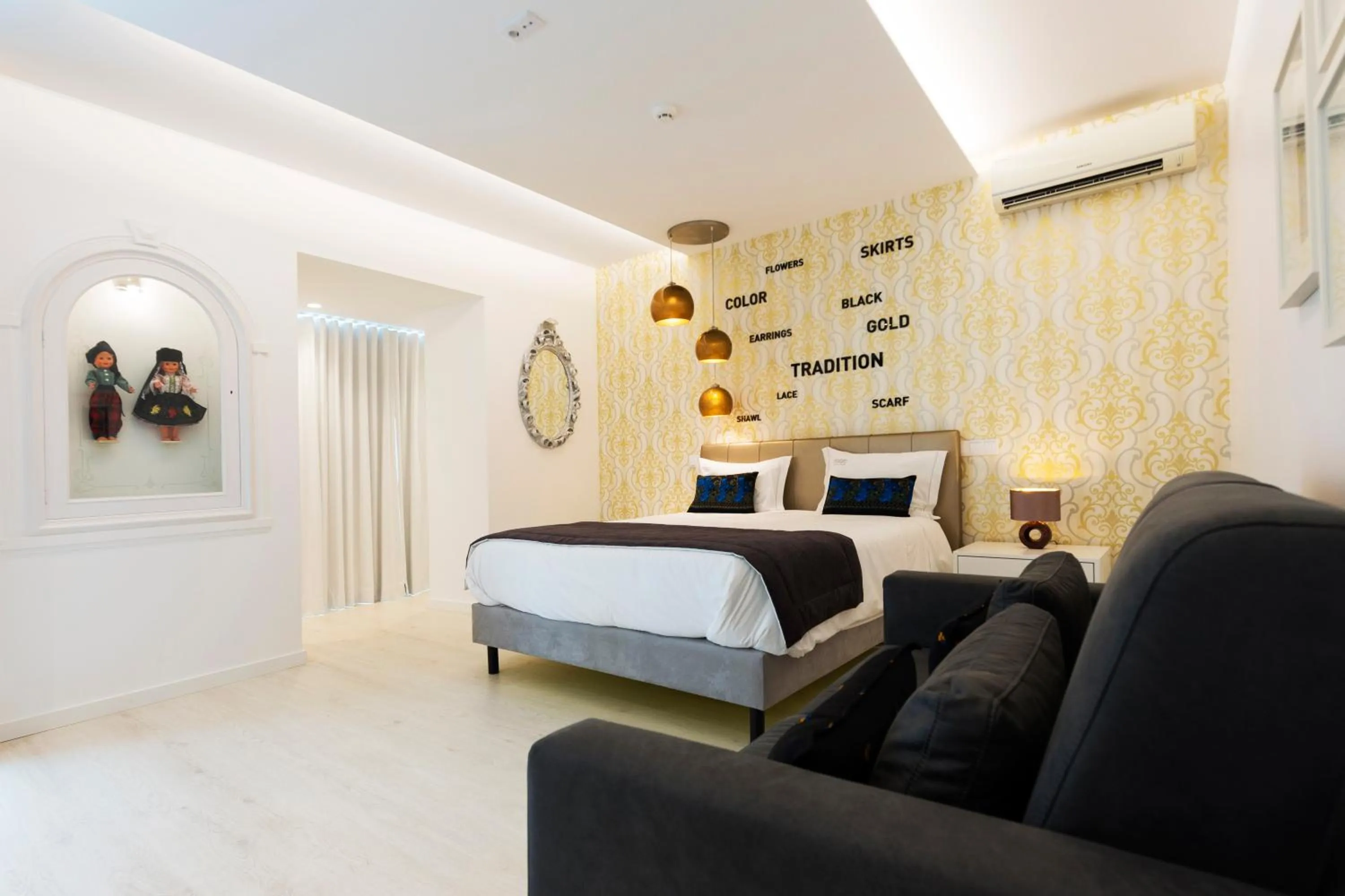 Photo of the whole room, Bed in Hotel Magic