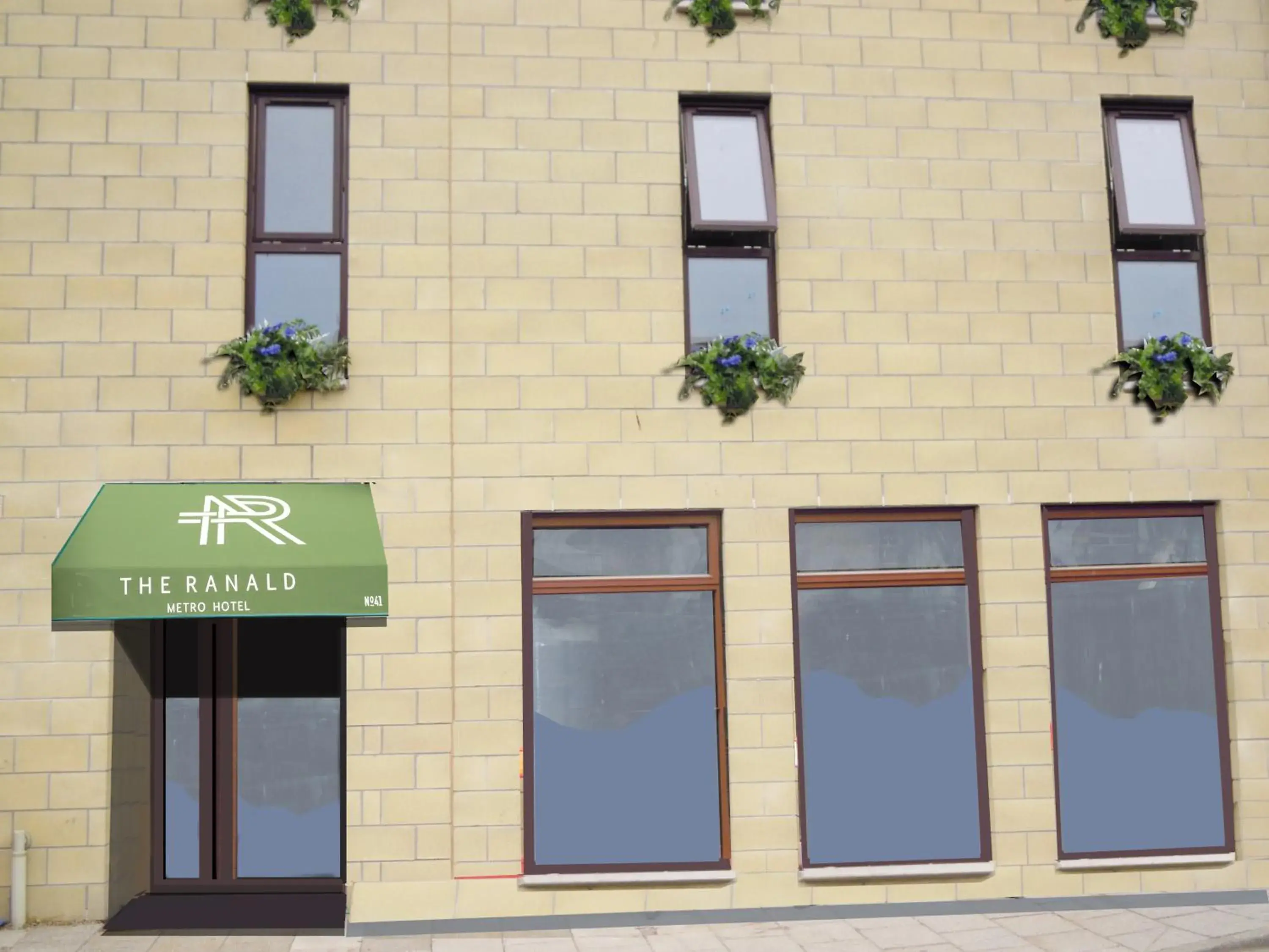 Facade/entrance in The Ranald Hotel Facade/entrance in The Ranald Hotel