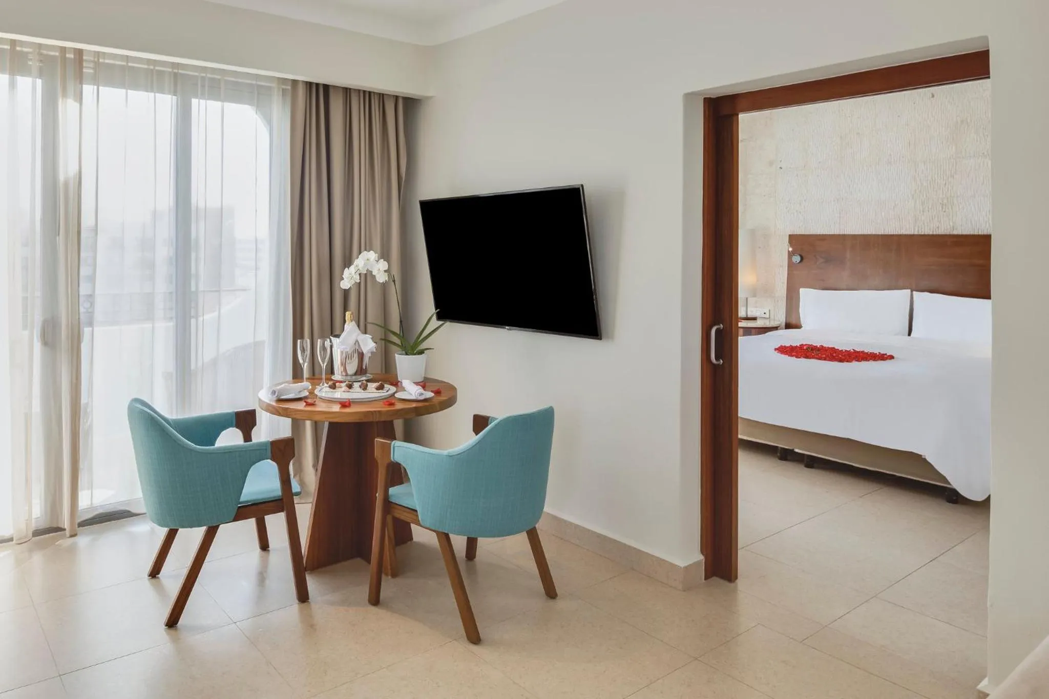 Bedroom, Bed in Fiesta Americana Condesa Cancun - All Inclusive