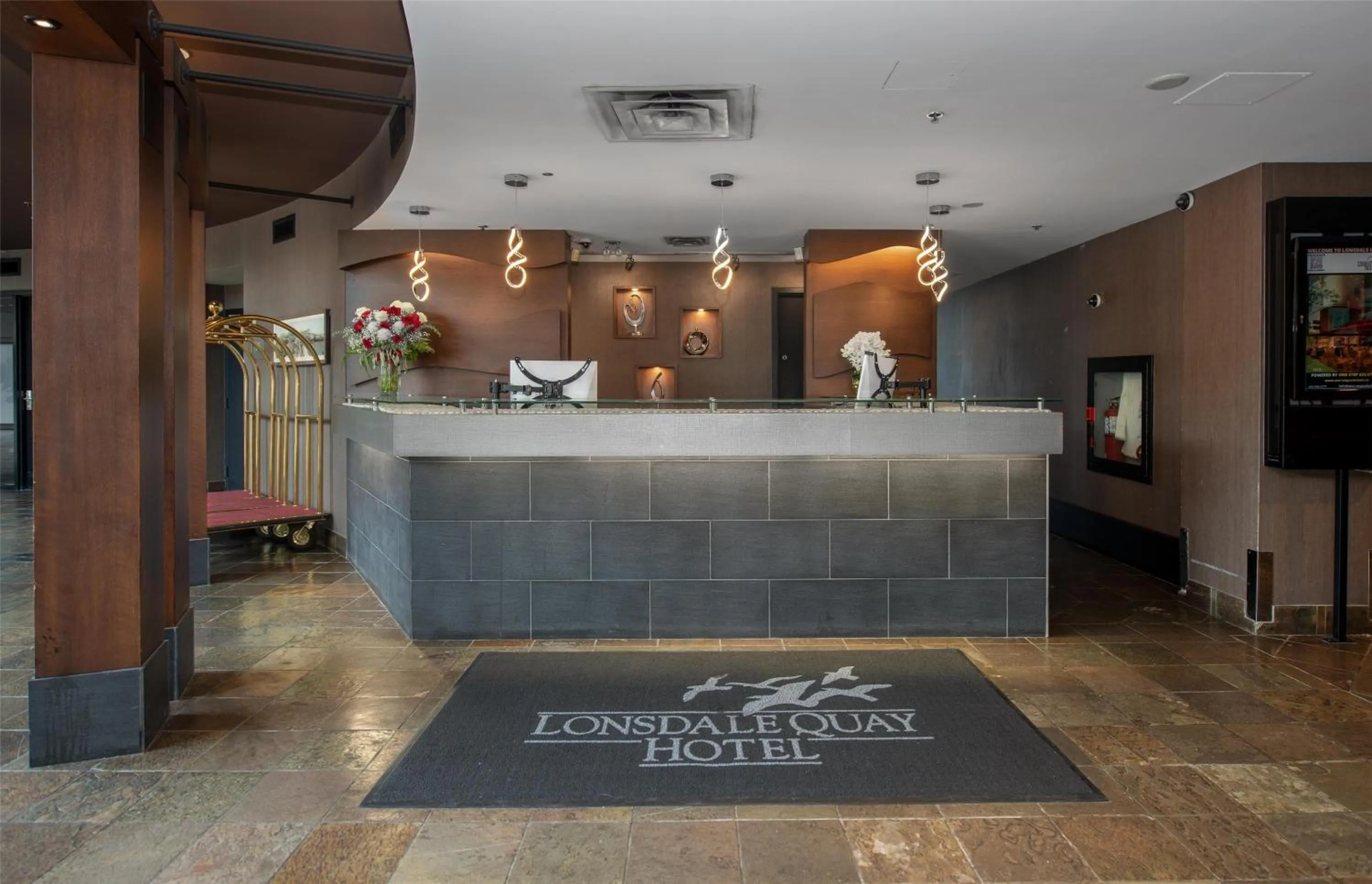 Lobby or reception in Coast Lonsdale Quay Hotel