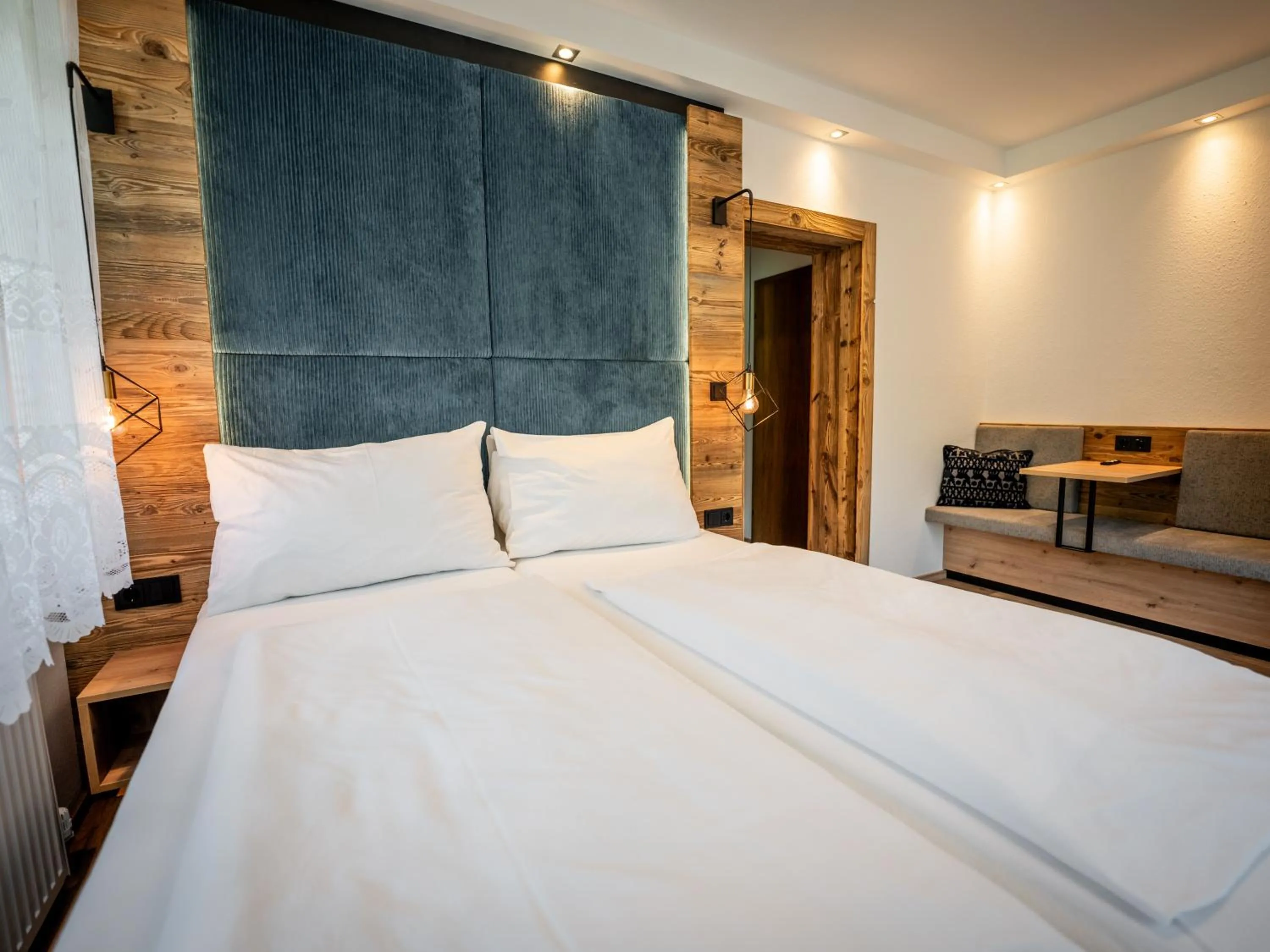 Bed in Gasthof Gosauschmied