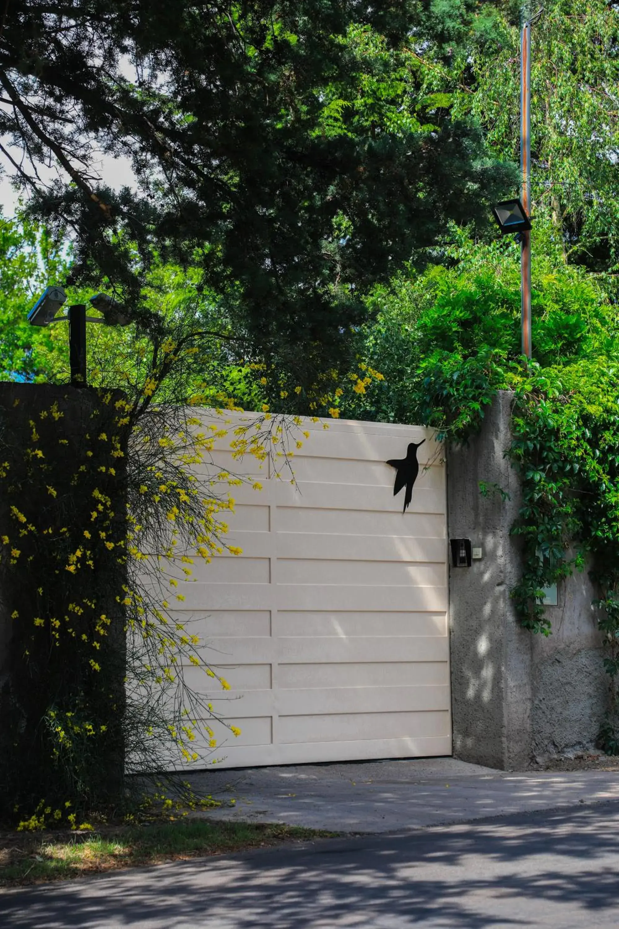 Facade/entrance in El Carmelo Mountain Lodge Facade/entrance in El Carmelo Mountain Lodge