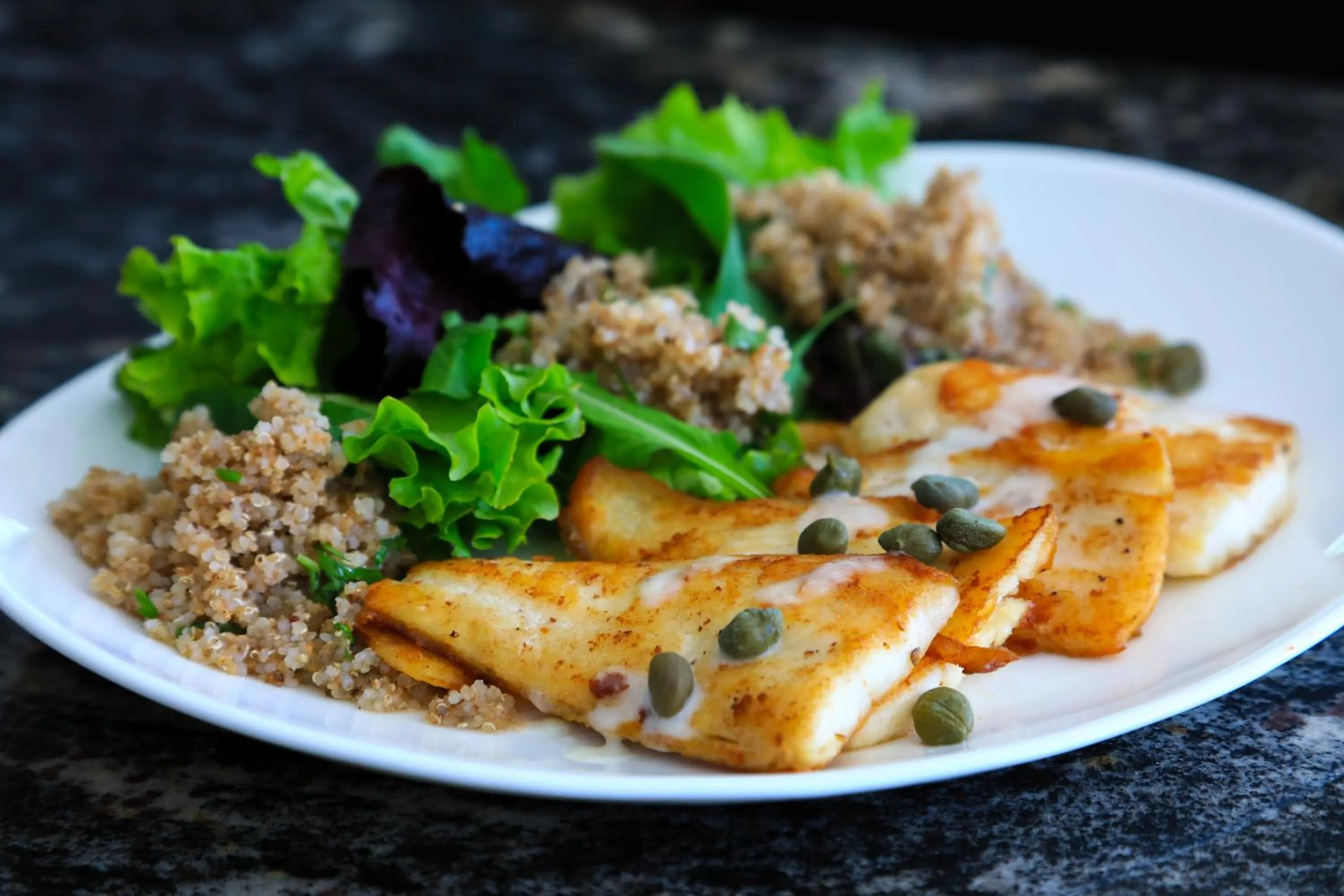 Food in El Carmelo Mountain Lodge