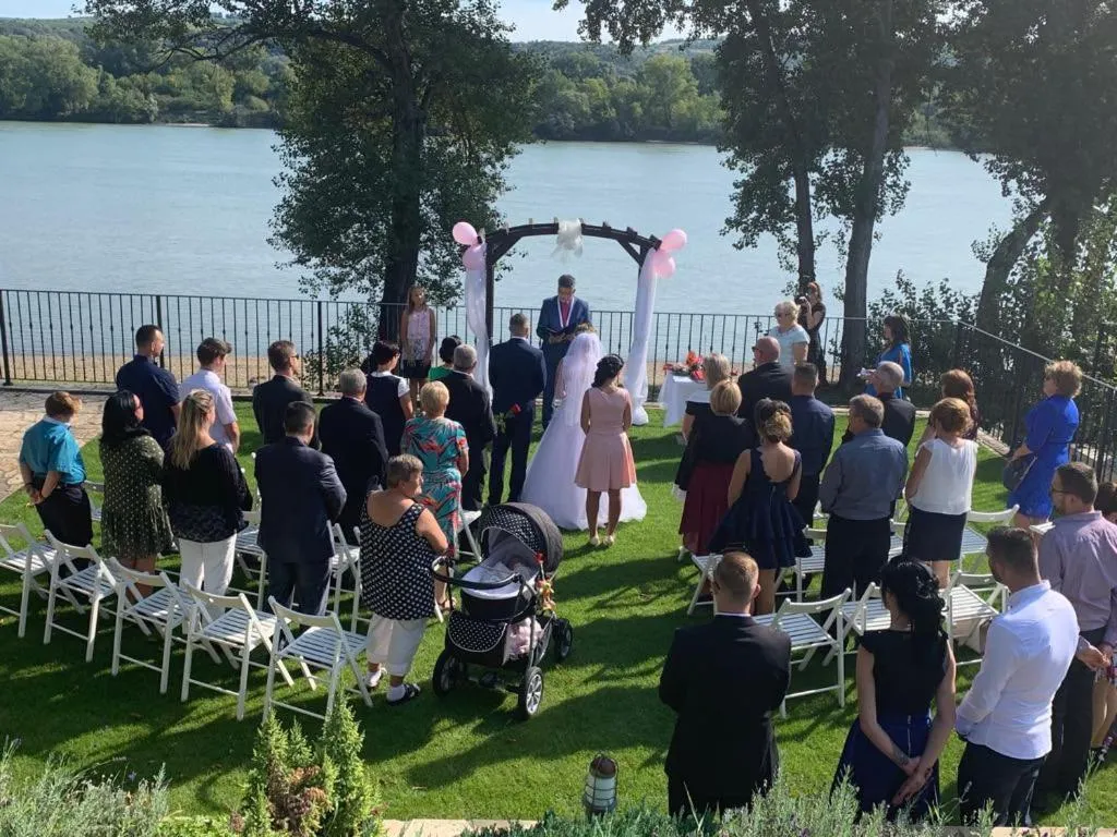 Restaurant/places to eat in Mlyn Penzion & Wellness