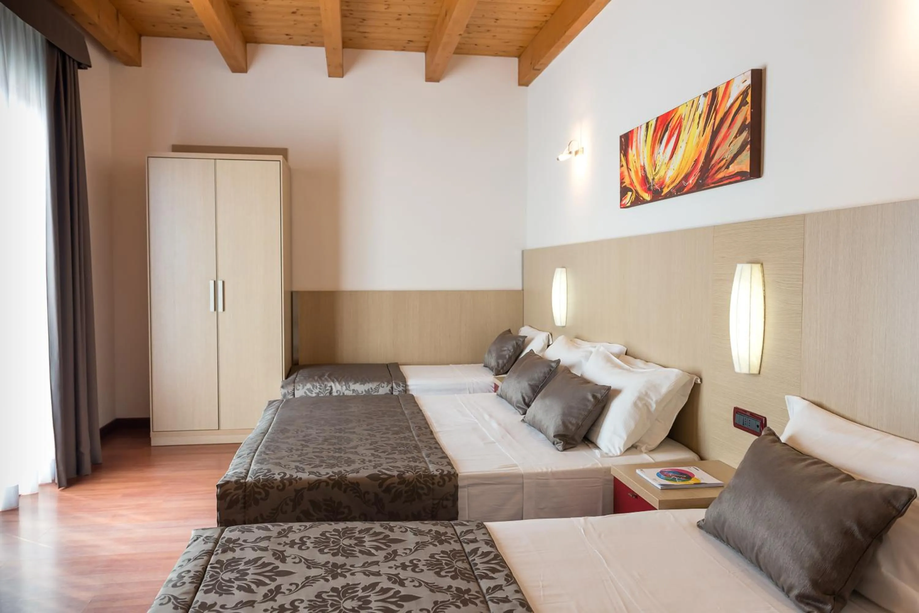 Bedroom, Bed in Hotel Villa Angelina