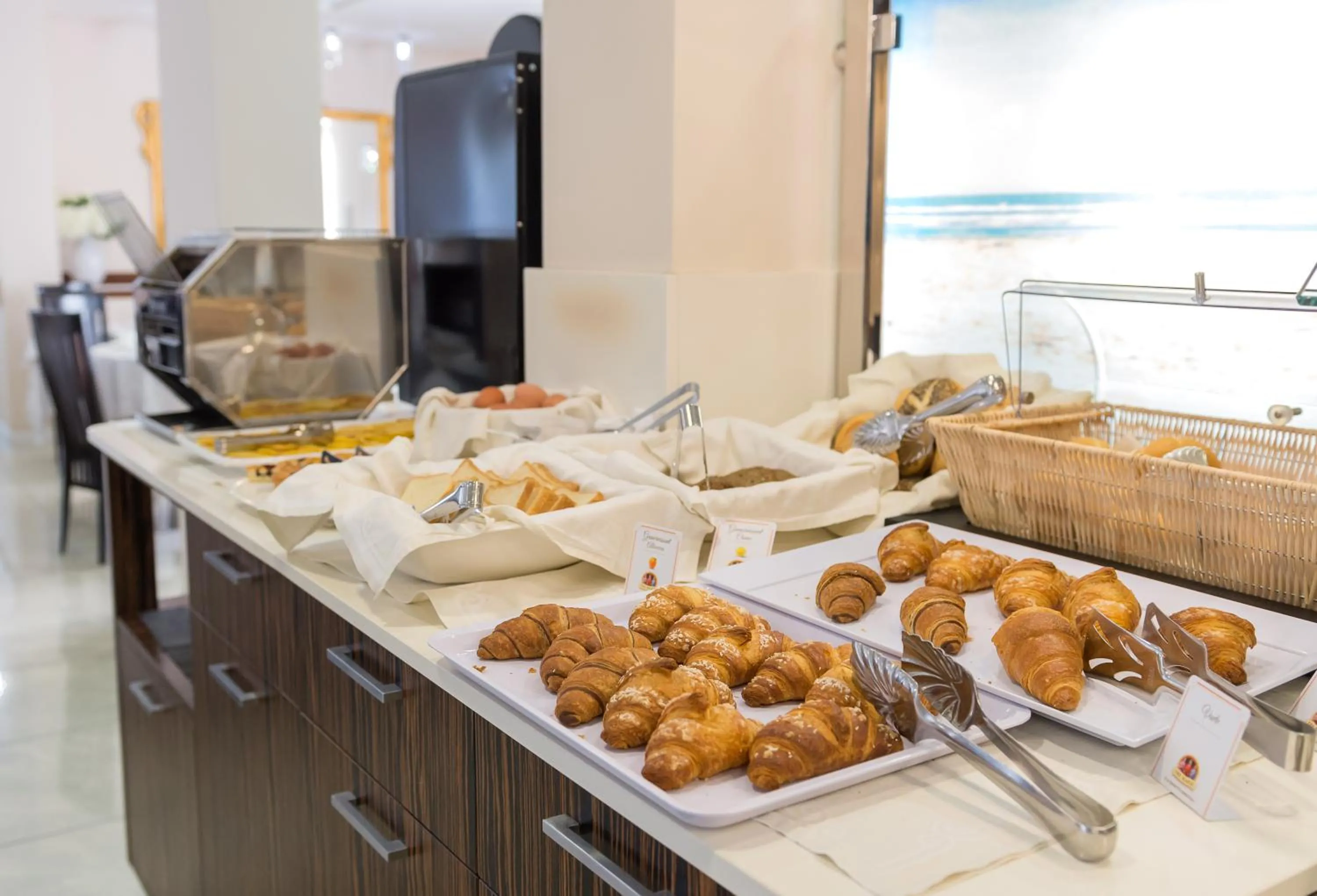 Breakfast in Hotel Villa Angelina
