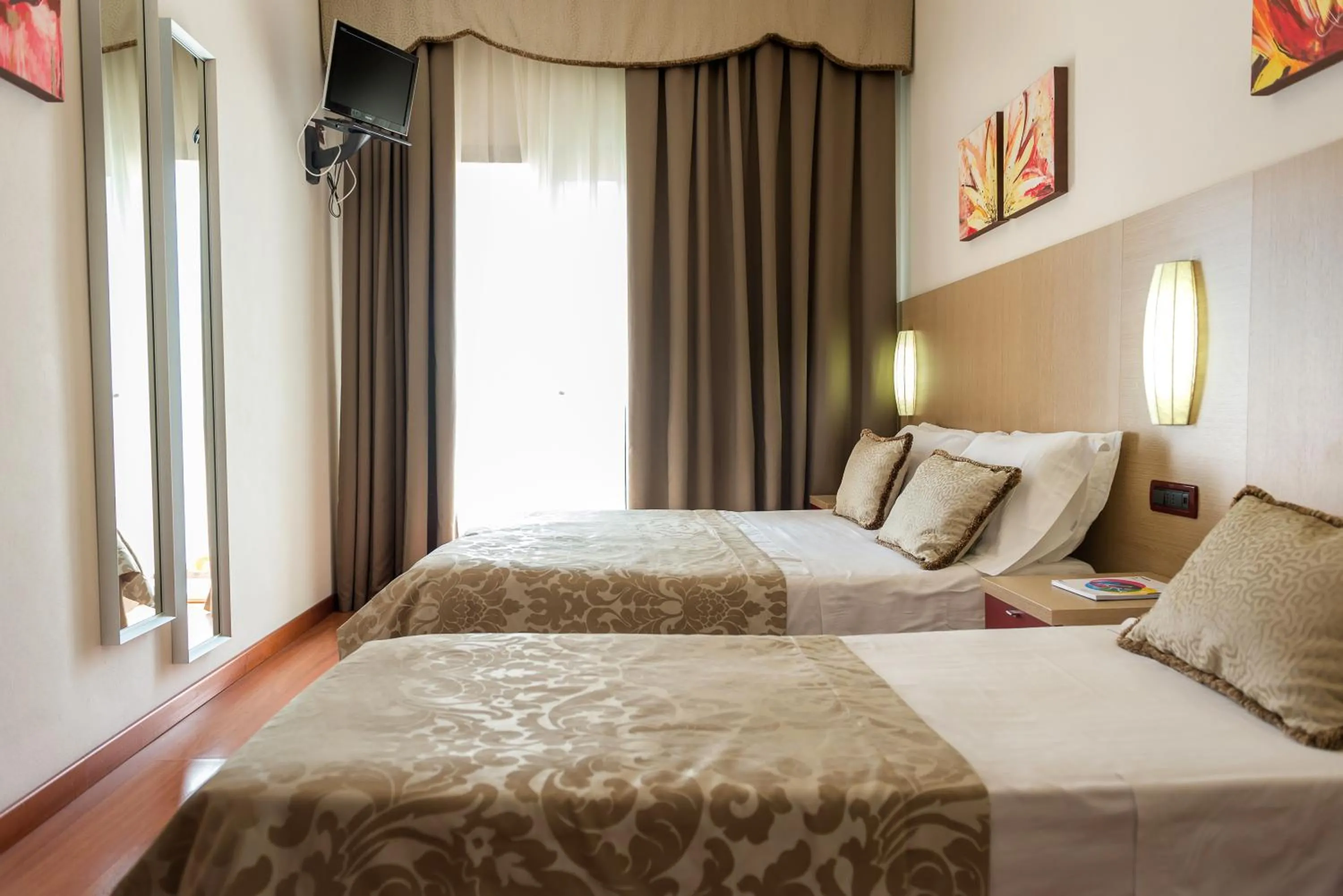Bedroom, Bed in Hotel Villa Angelina