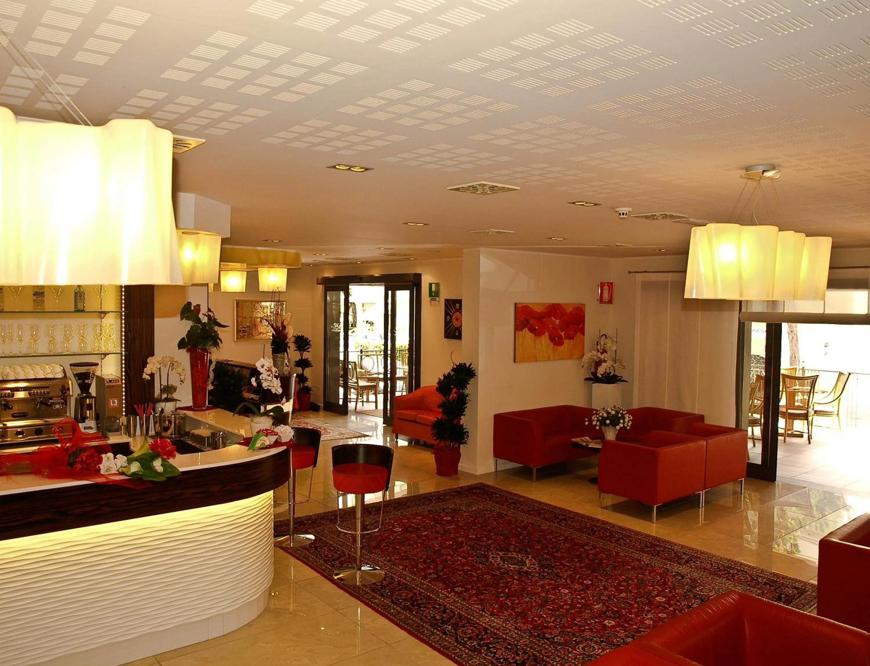 Communal lounge/ TV room in Hotel Villa Angelina