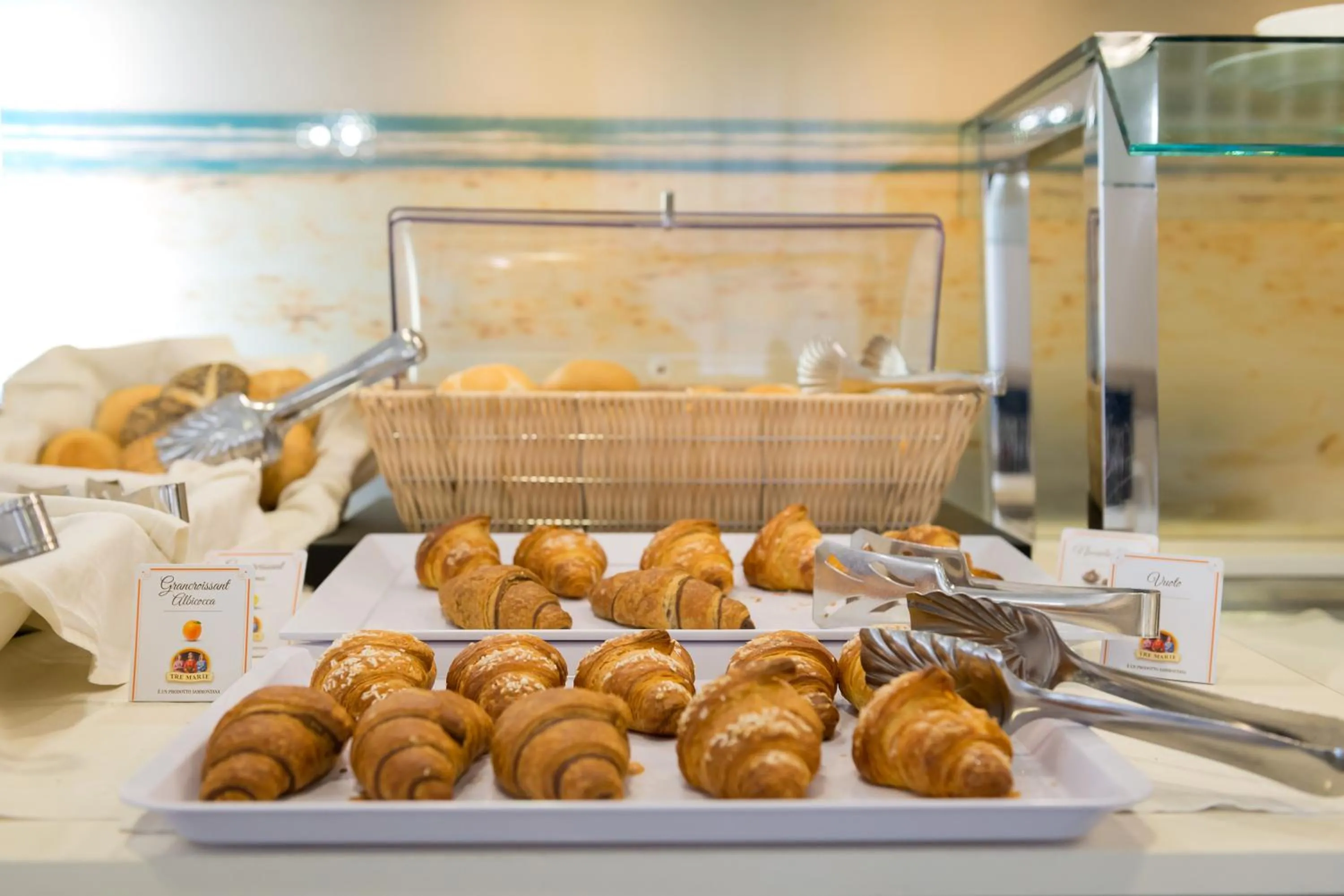 Breakfast in Hotel Villa Angelina