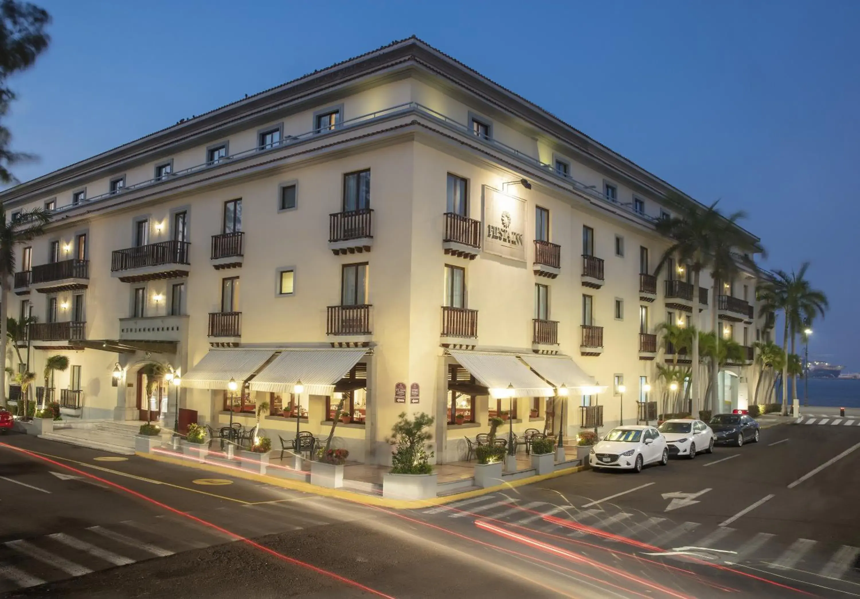 Property building in Fiesta Inn Veracruz Malecon Property building in Fiesta Inn Veracruz Malecon